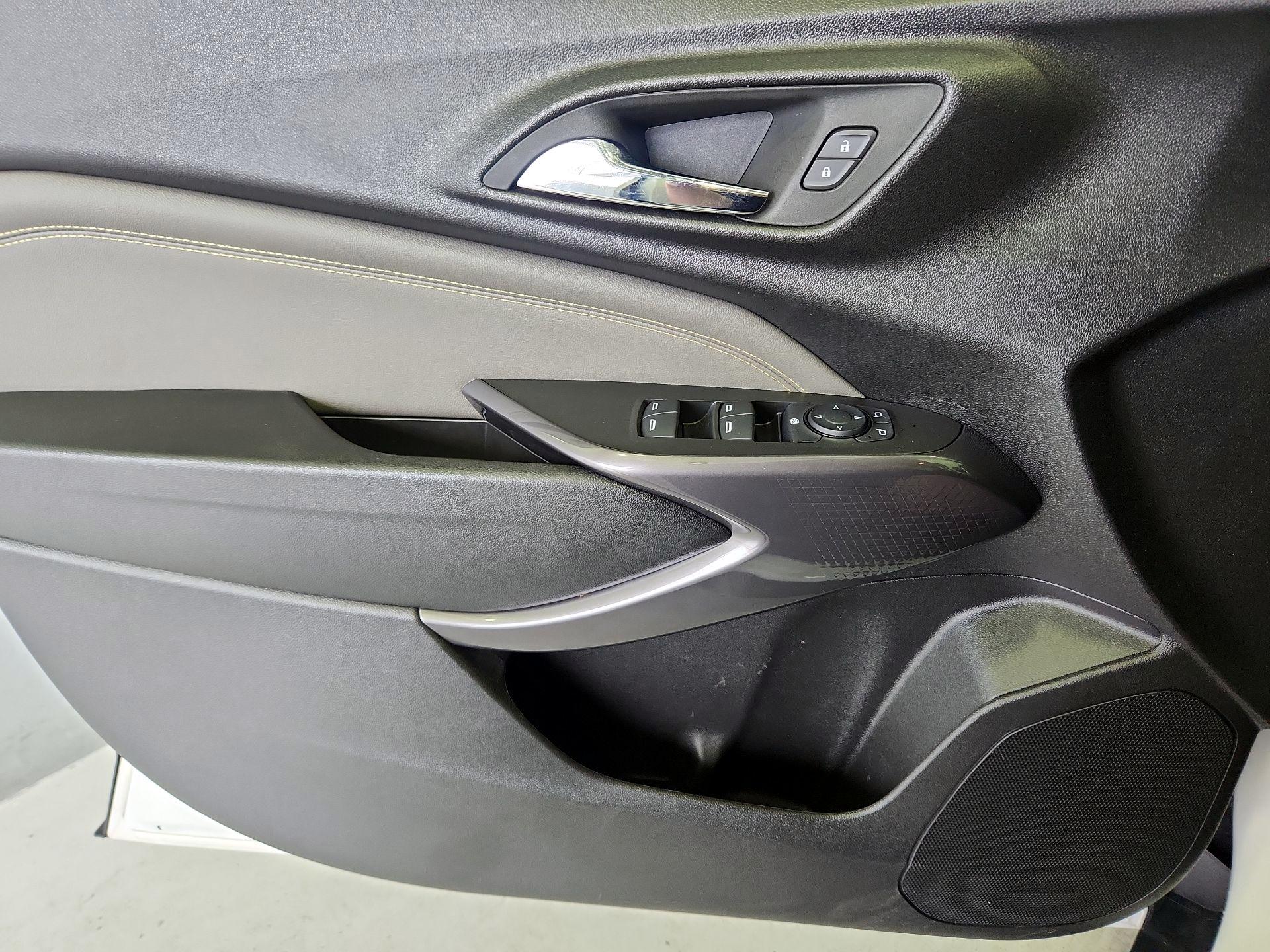 Thumbnail: 2025 Chevrolet Trax - 12