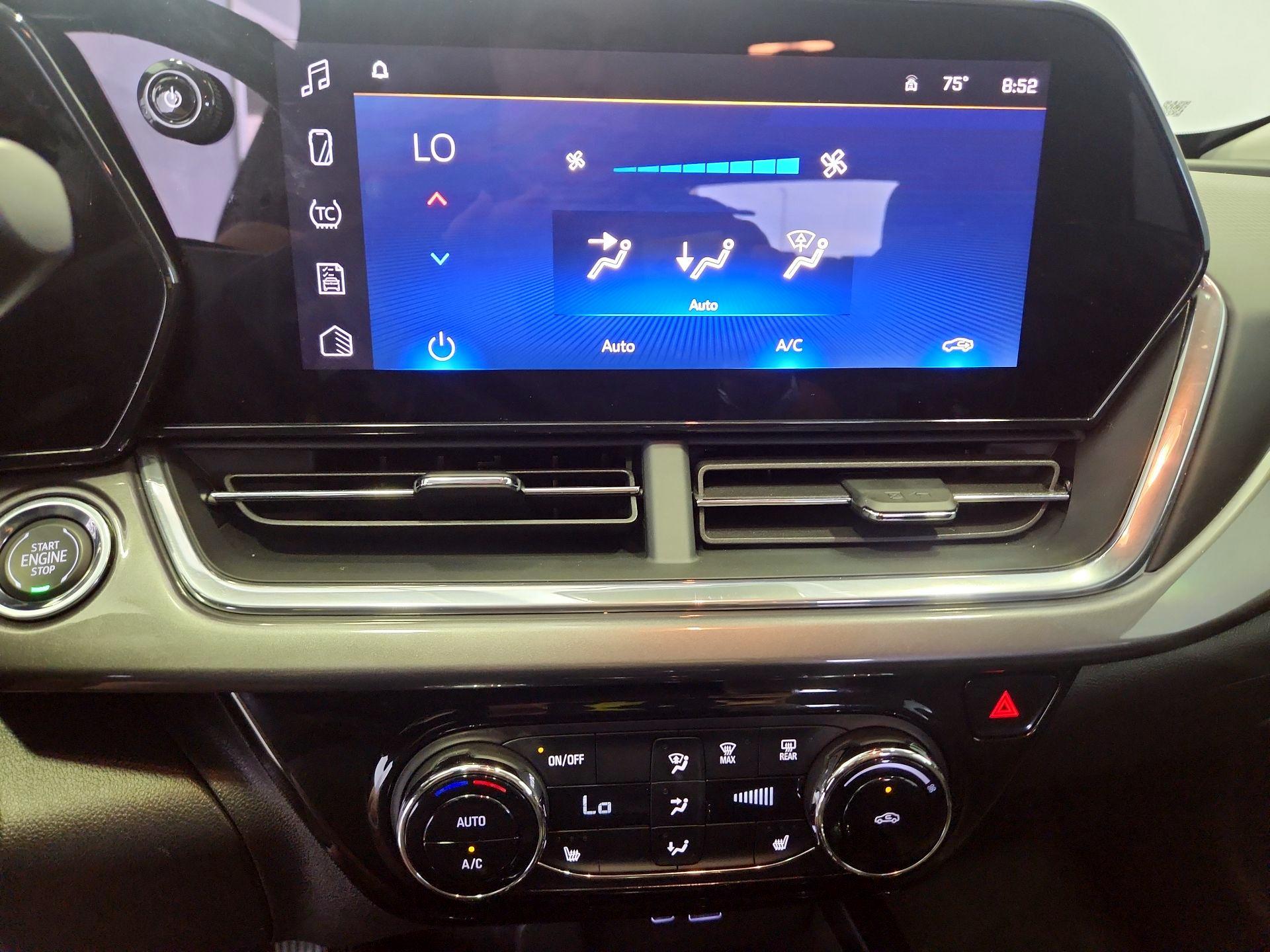 Thumbnail: 2025 Chevrolet Trax - 16