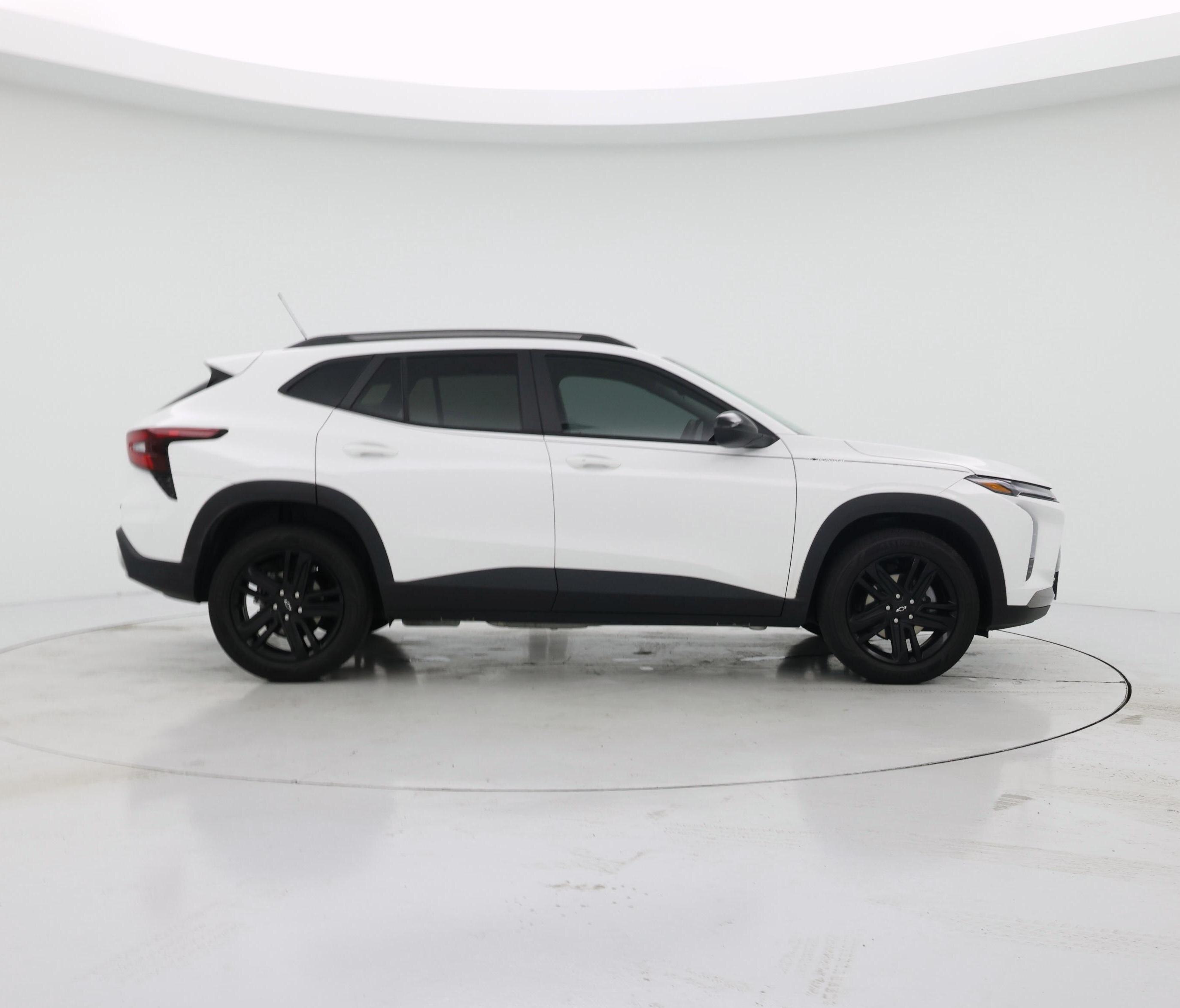 Thumbnail: 2025 Chevrolet Trax - 7