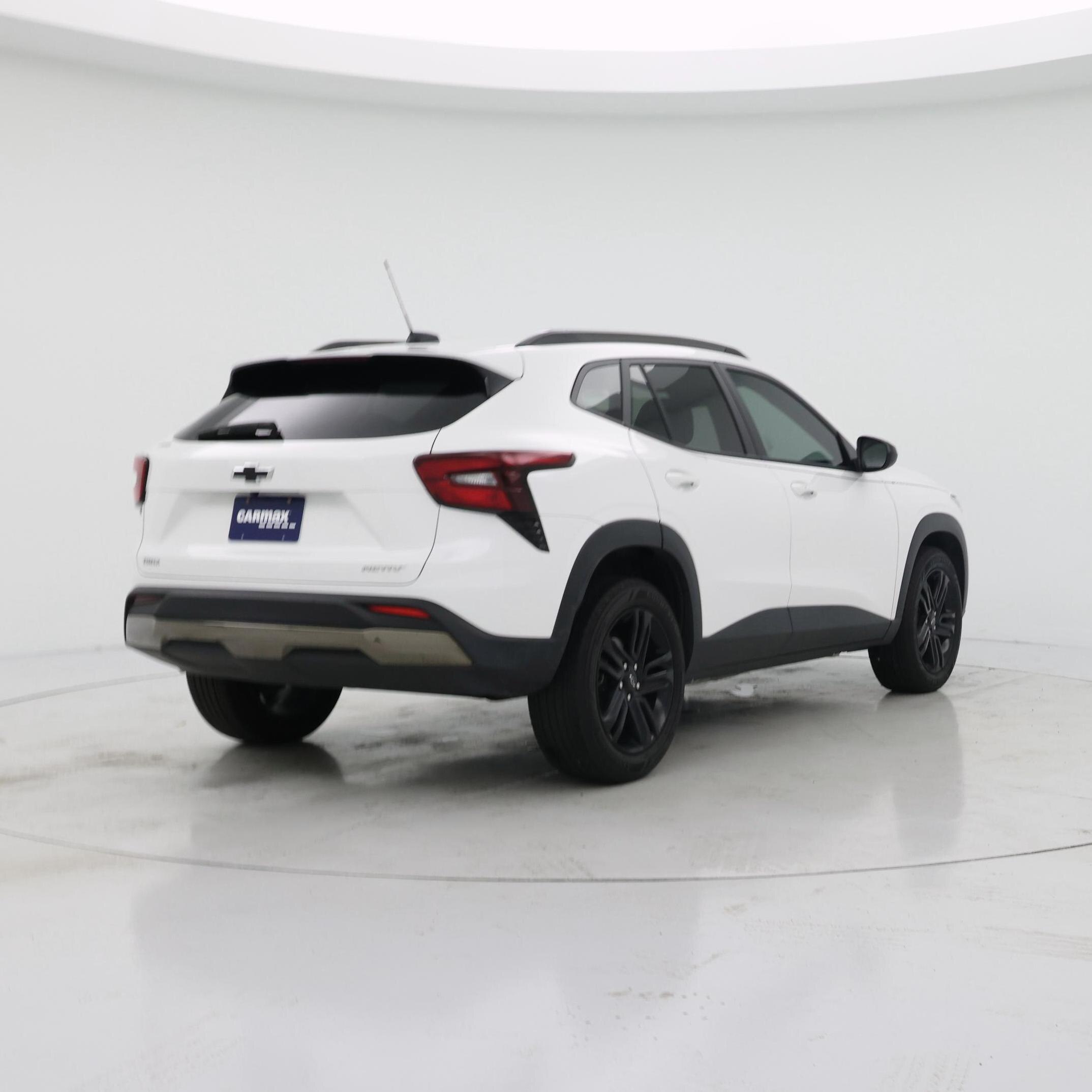 Thumbnail: 2025 Chevrolet Trax - 8