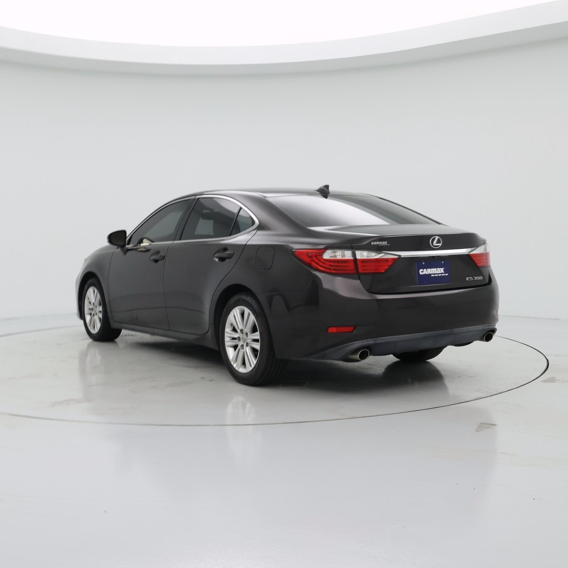 Thumbnail: 2015 Lexus ES - 2