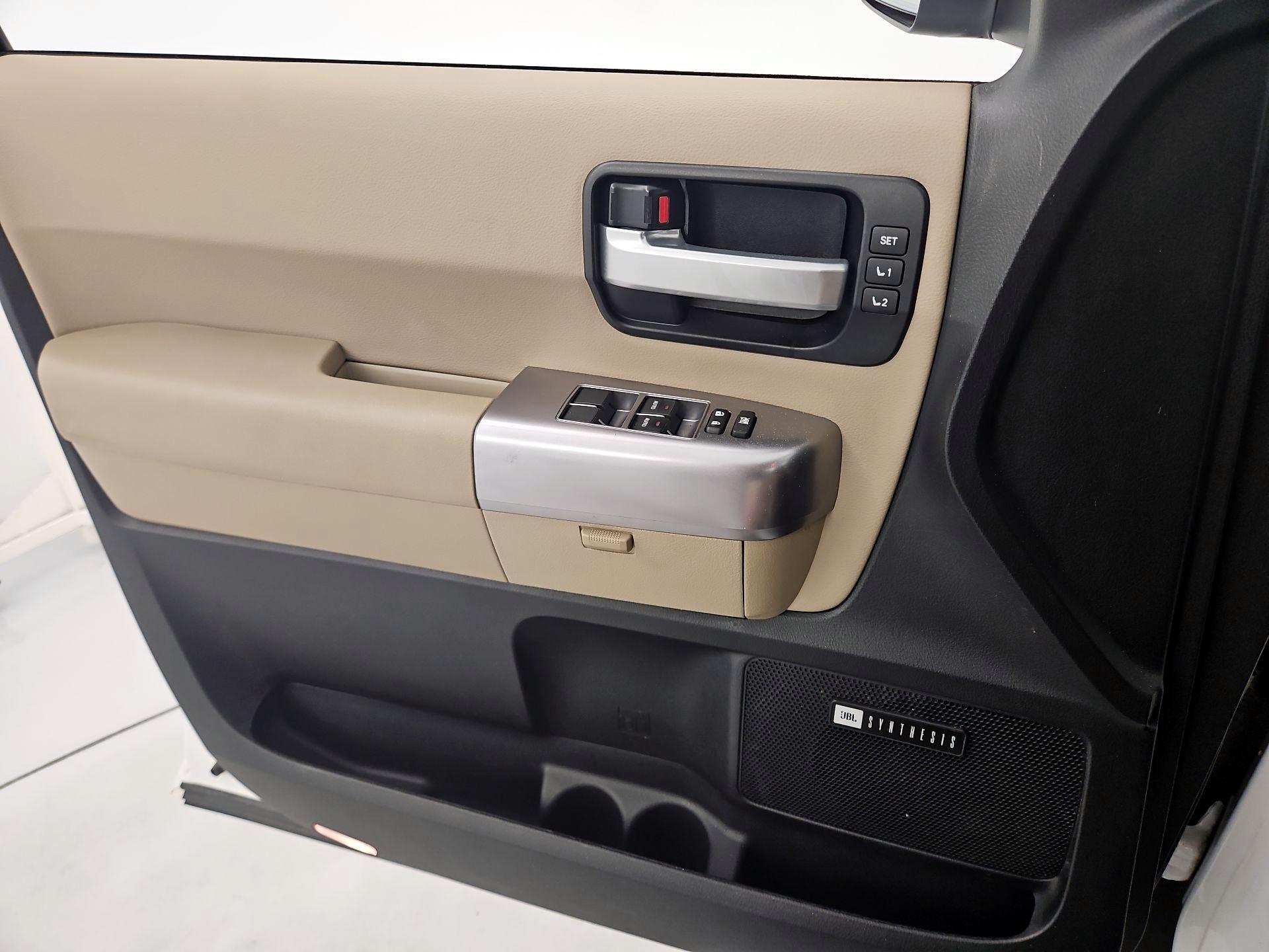 Thumbnail: 2020 Toyota Sequoia - 12
