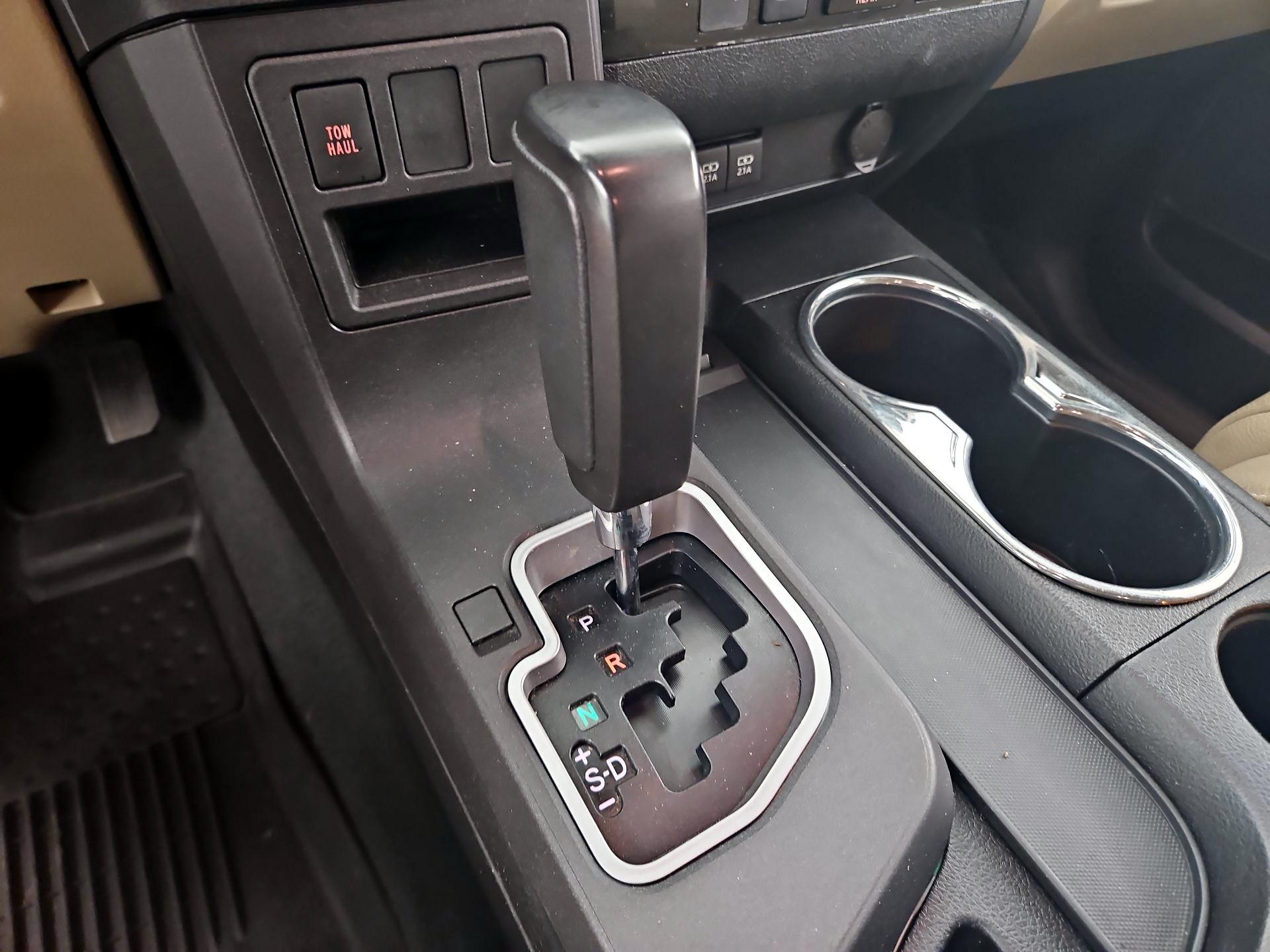 Thumbnail: 2020 Toyota Sequoia - 18