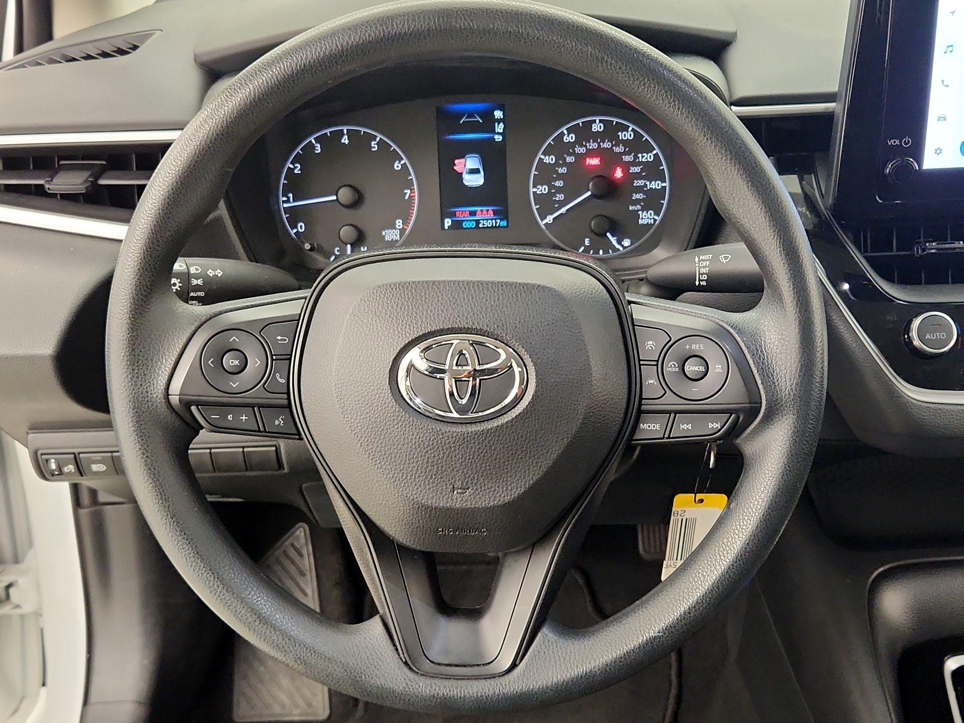 Thumbnail: 2023 Toyota Corolla - 10