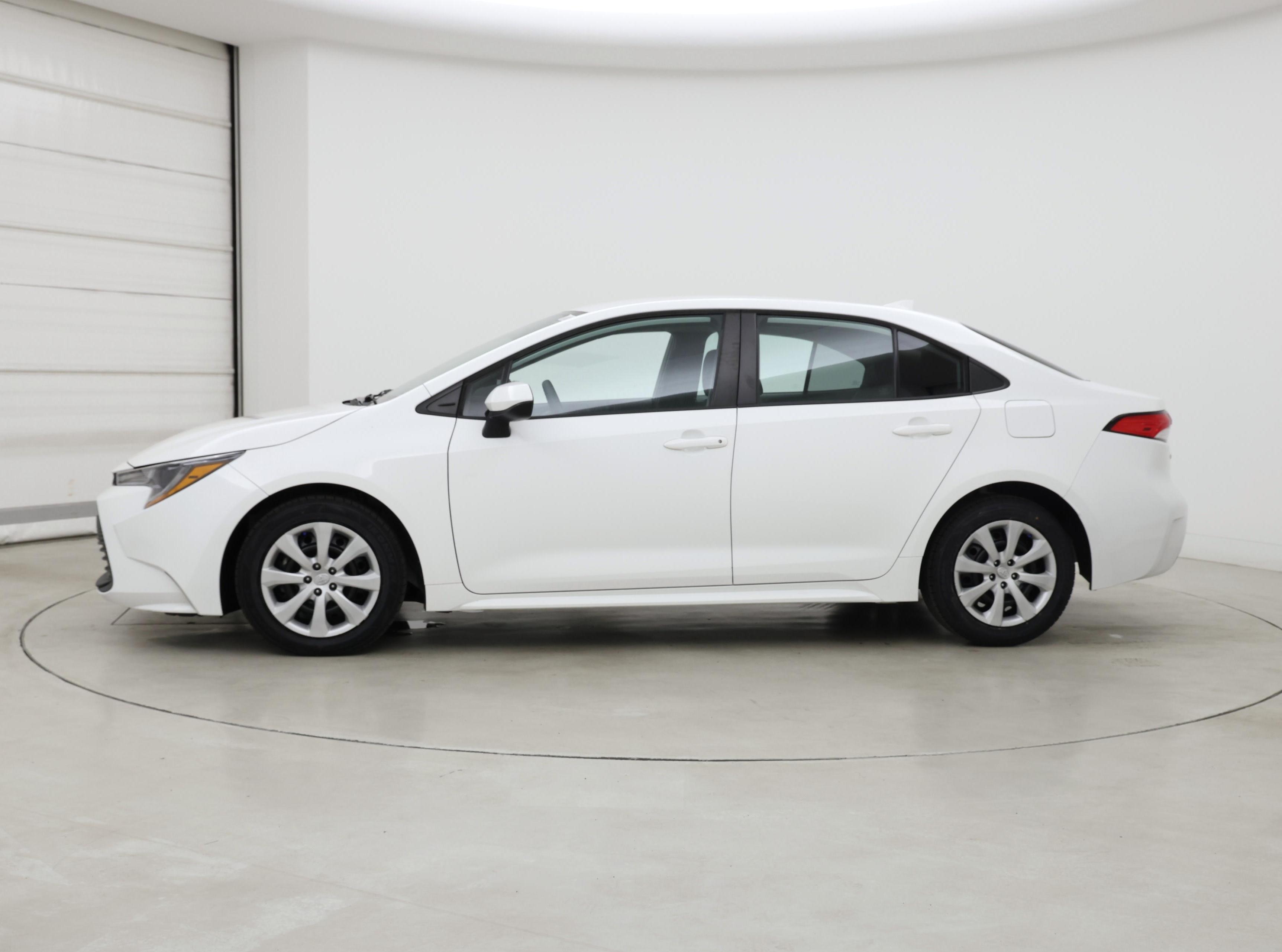 Thumbnail: 2023 Toyota Corolla - 3