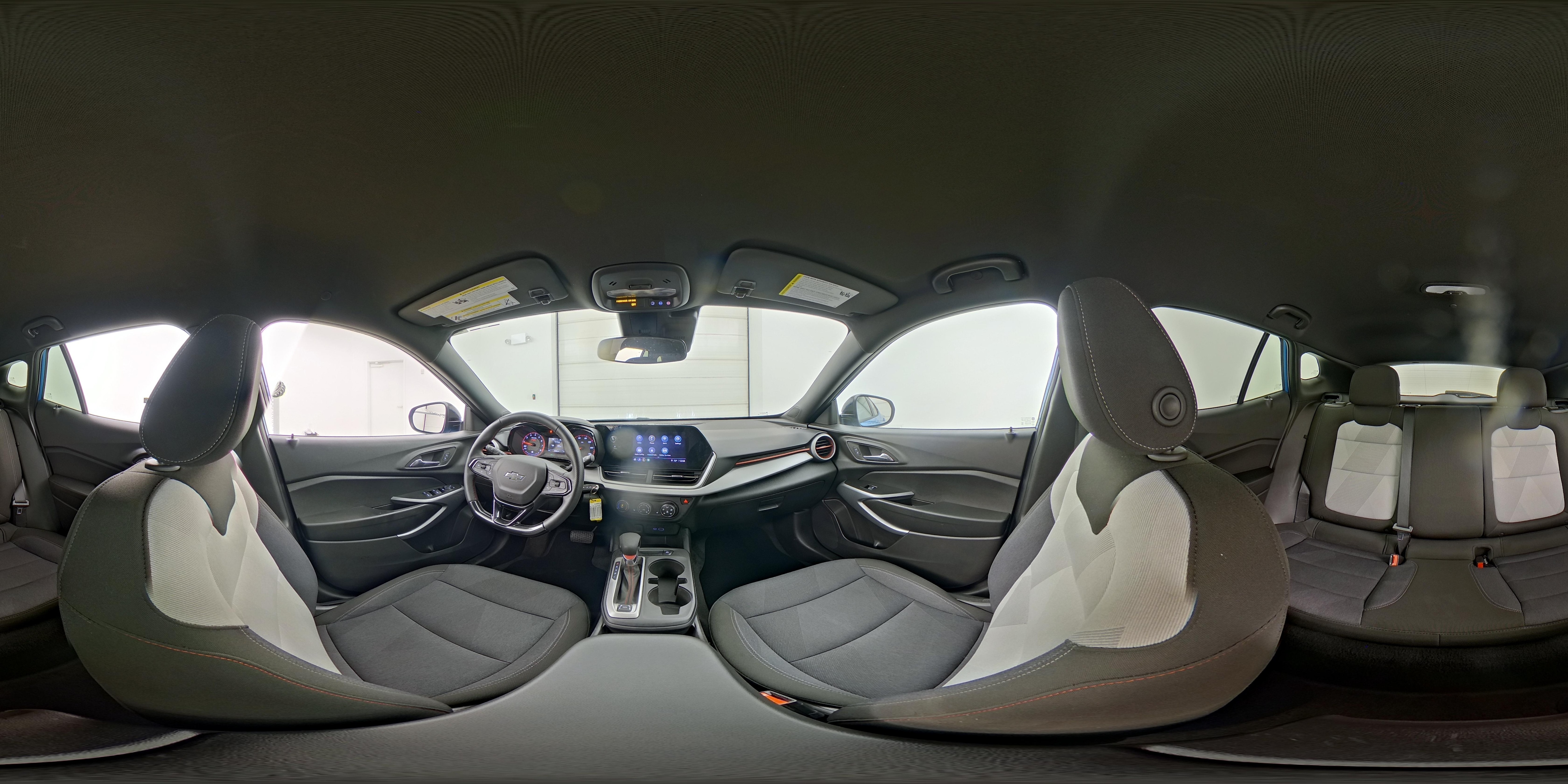 2025 Chevrolet Trax RS - Photo 24
