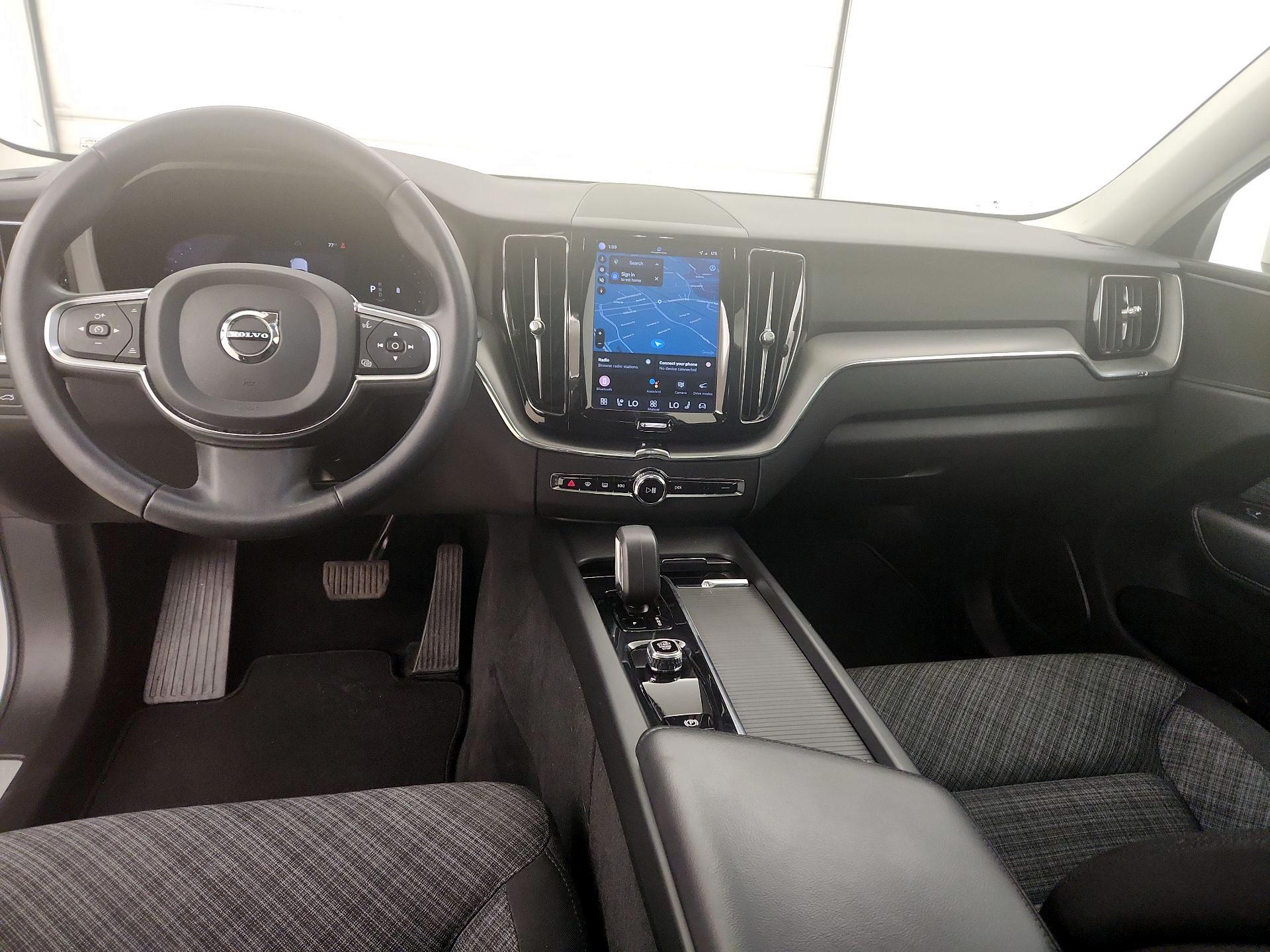 Thumbnail: 2023 Volvo XC60 - 9