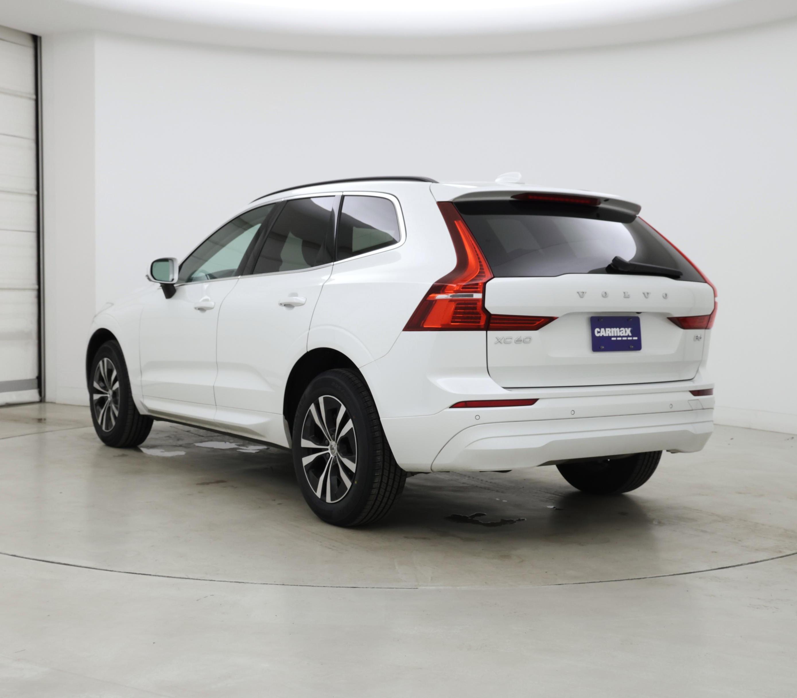 Thumbnail: 2023 Volvo XC60 - 2