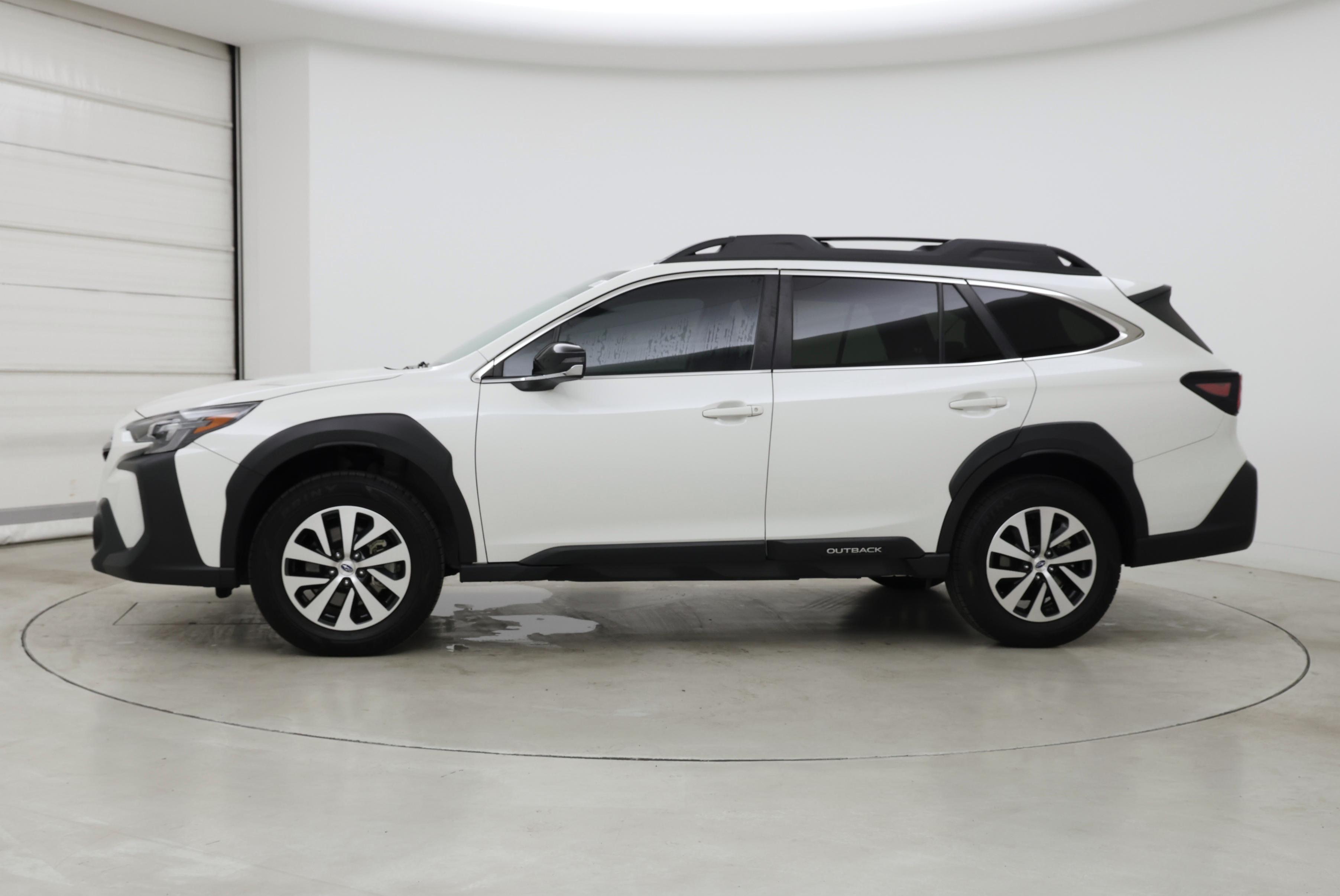 Thumbnail: 2023 Subaru Outback - 3