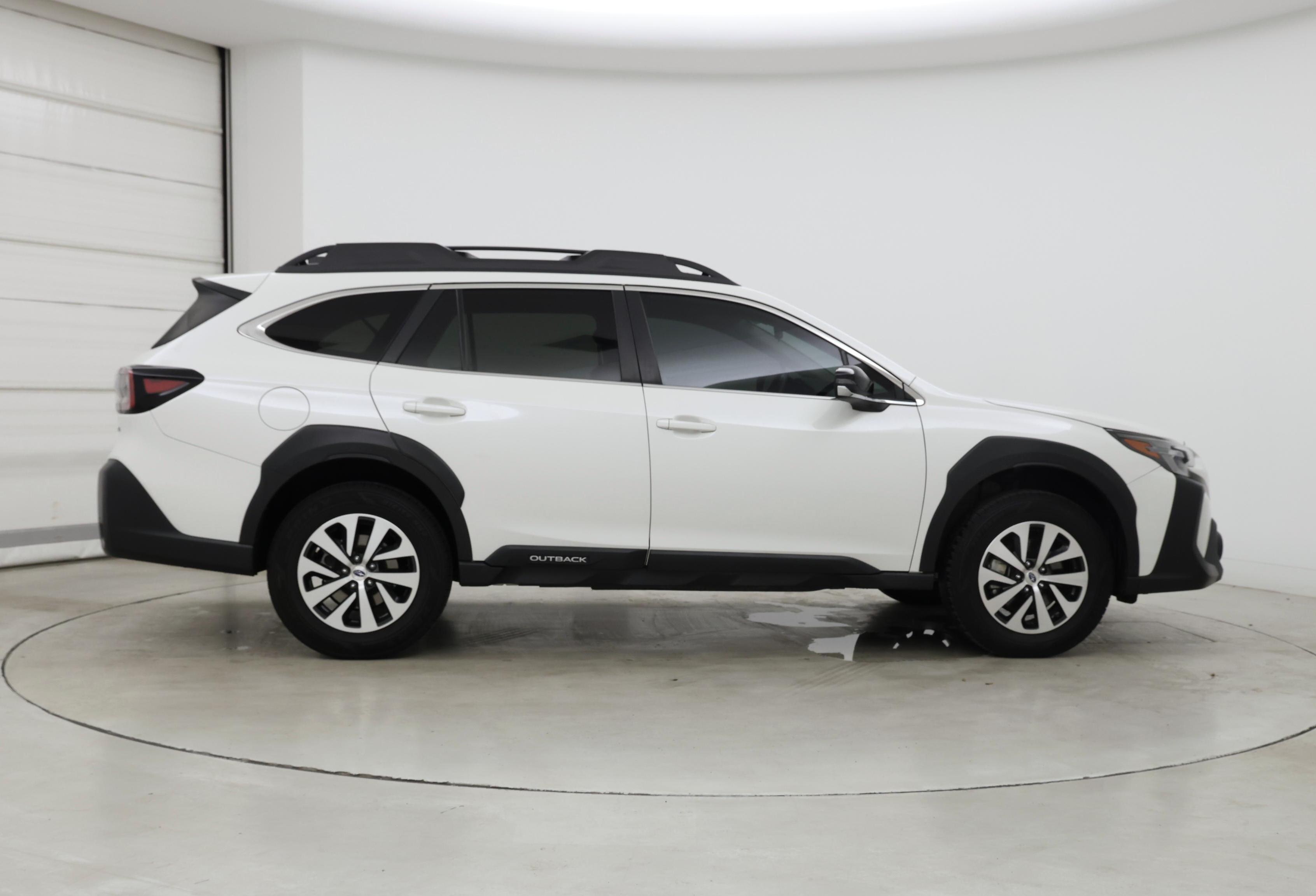 Thumbnail: 2023 Subaru Outback - 7