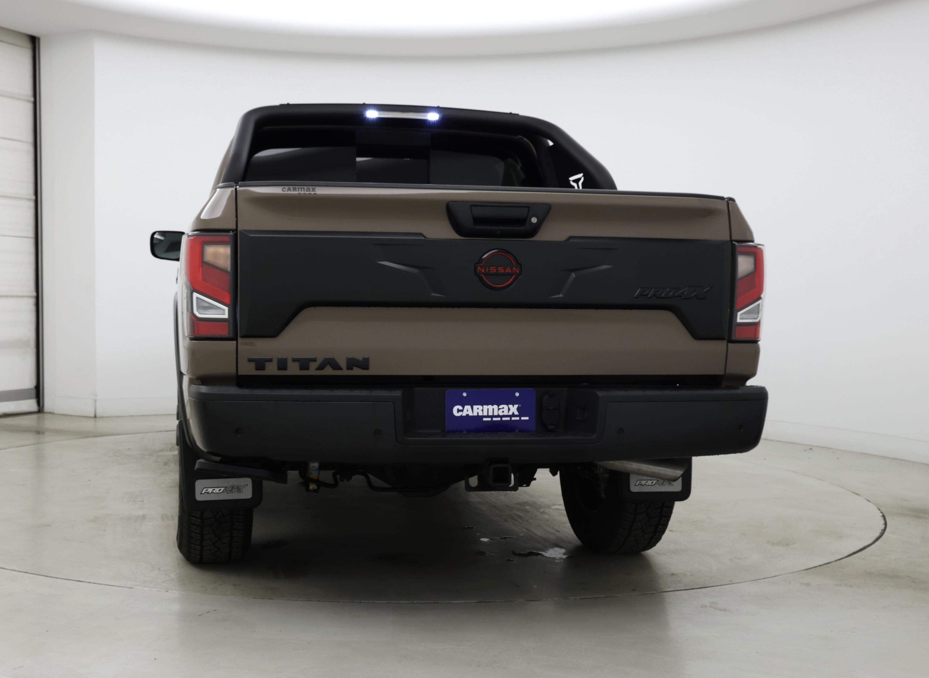 Thumbnail: 2023 Nissan Titan - 6