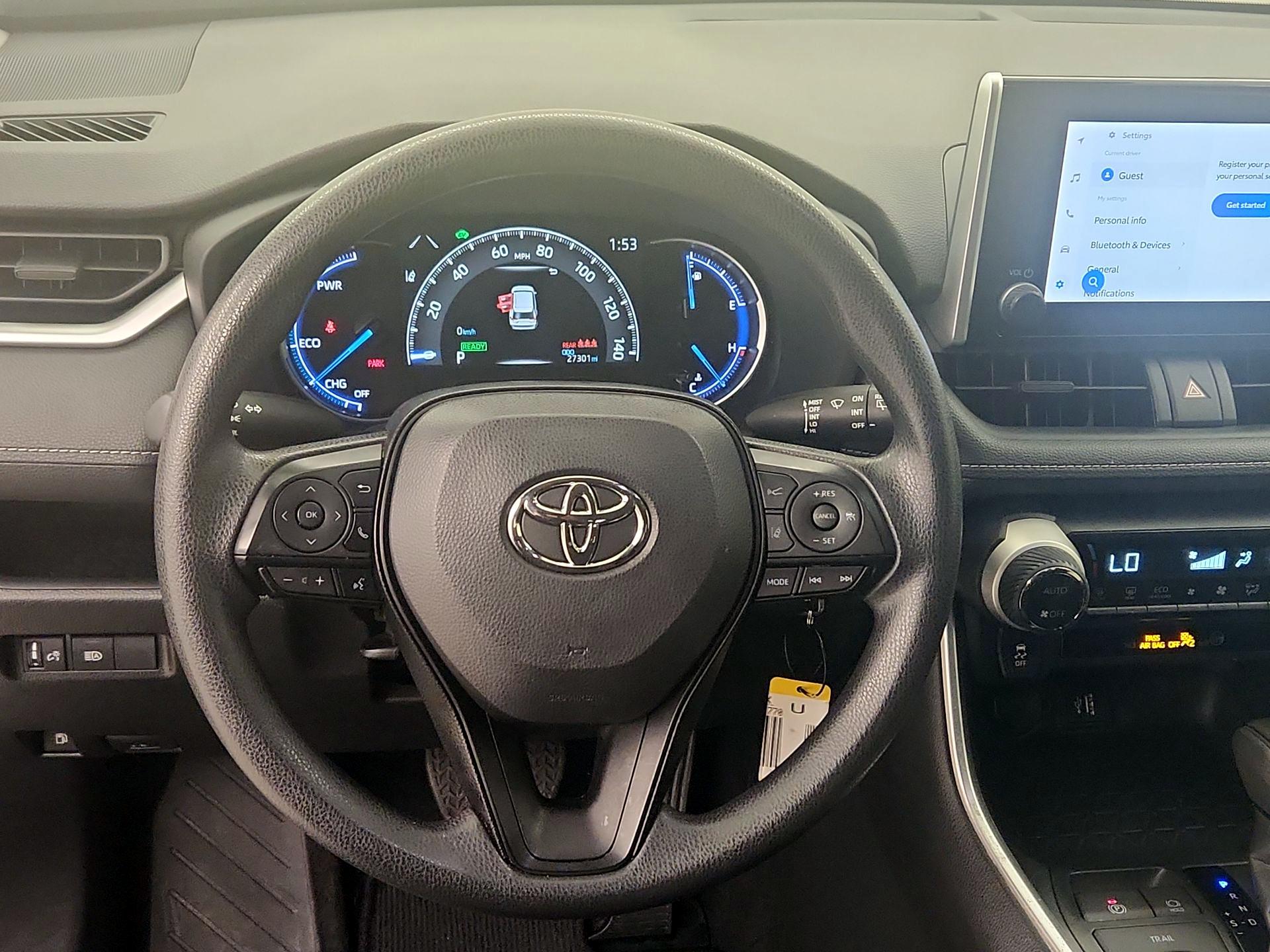 Thumbnail: 2024 Toyota RAV4 - 10