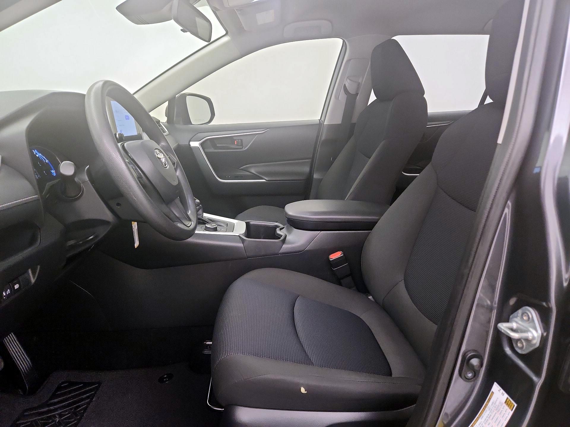 Thumbnail: 2024 Toyota RAV4 - 11