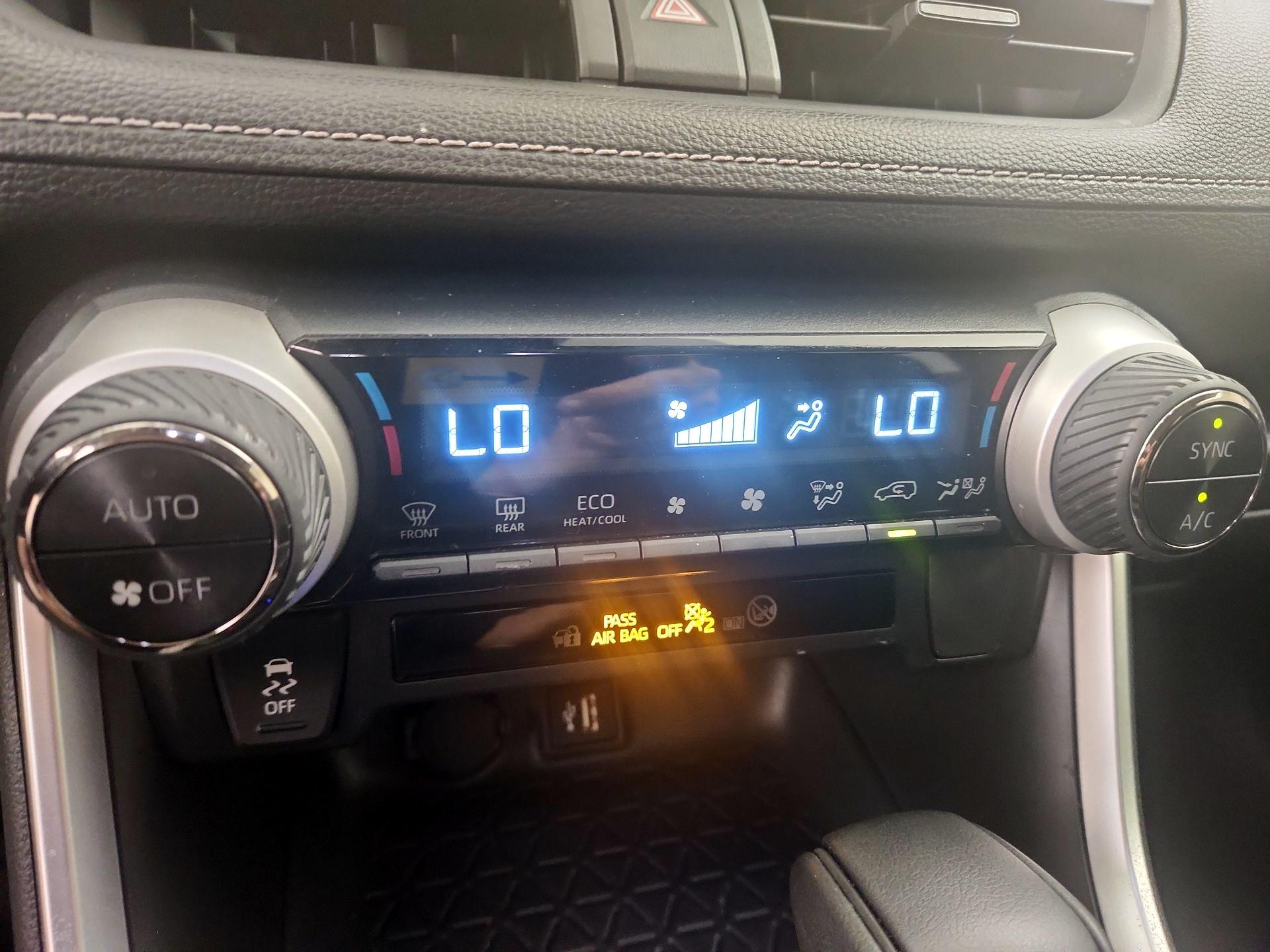 Thumbnail: 2024 Toyota RAV4 - 16