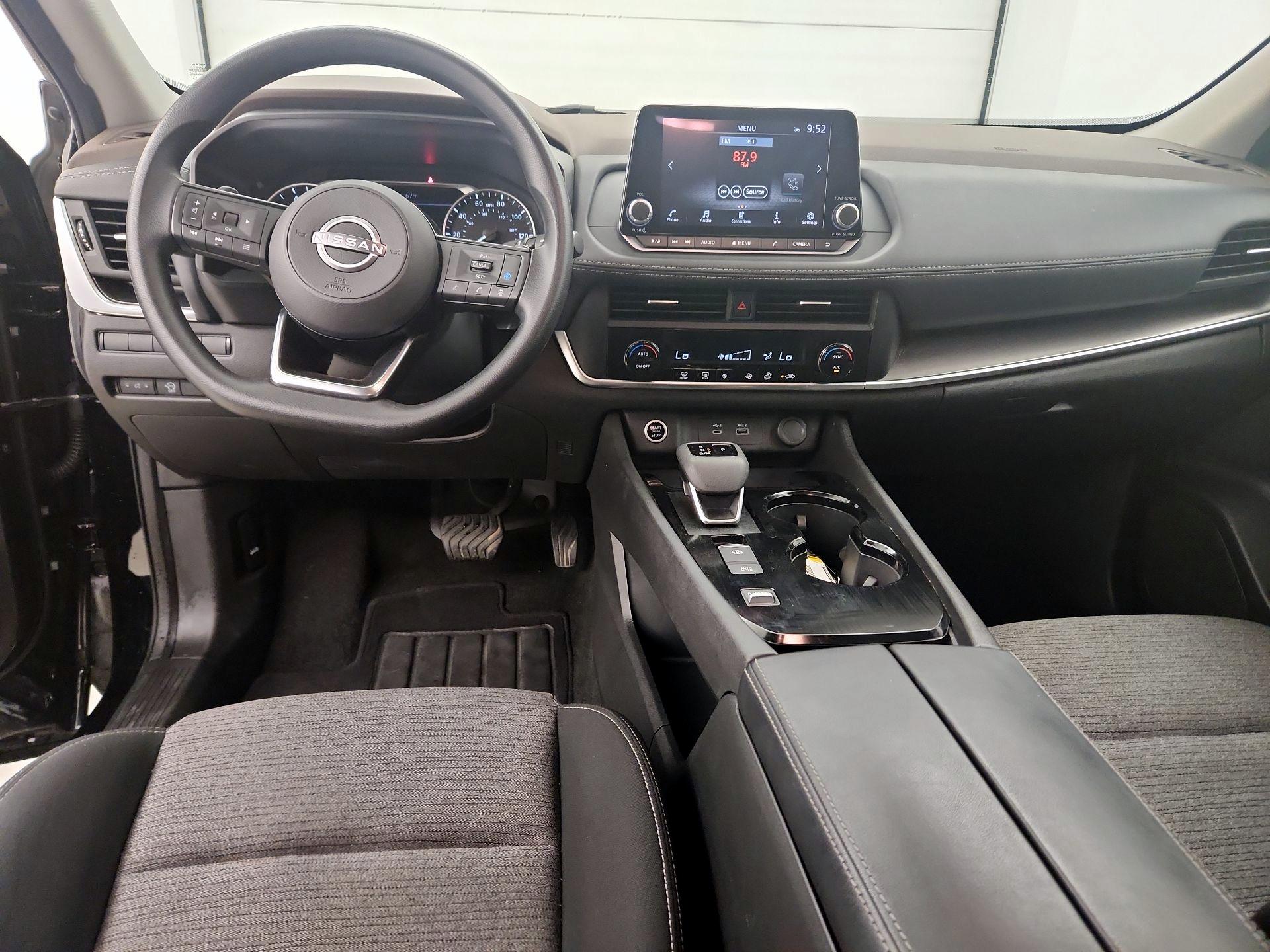Thumbnail: 2023 Nissan Rogue - 9