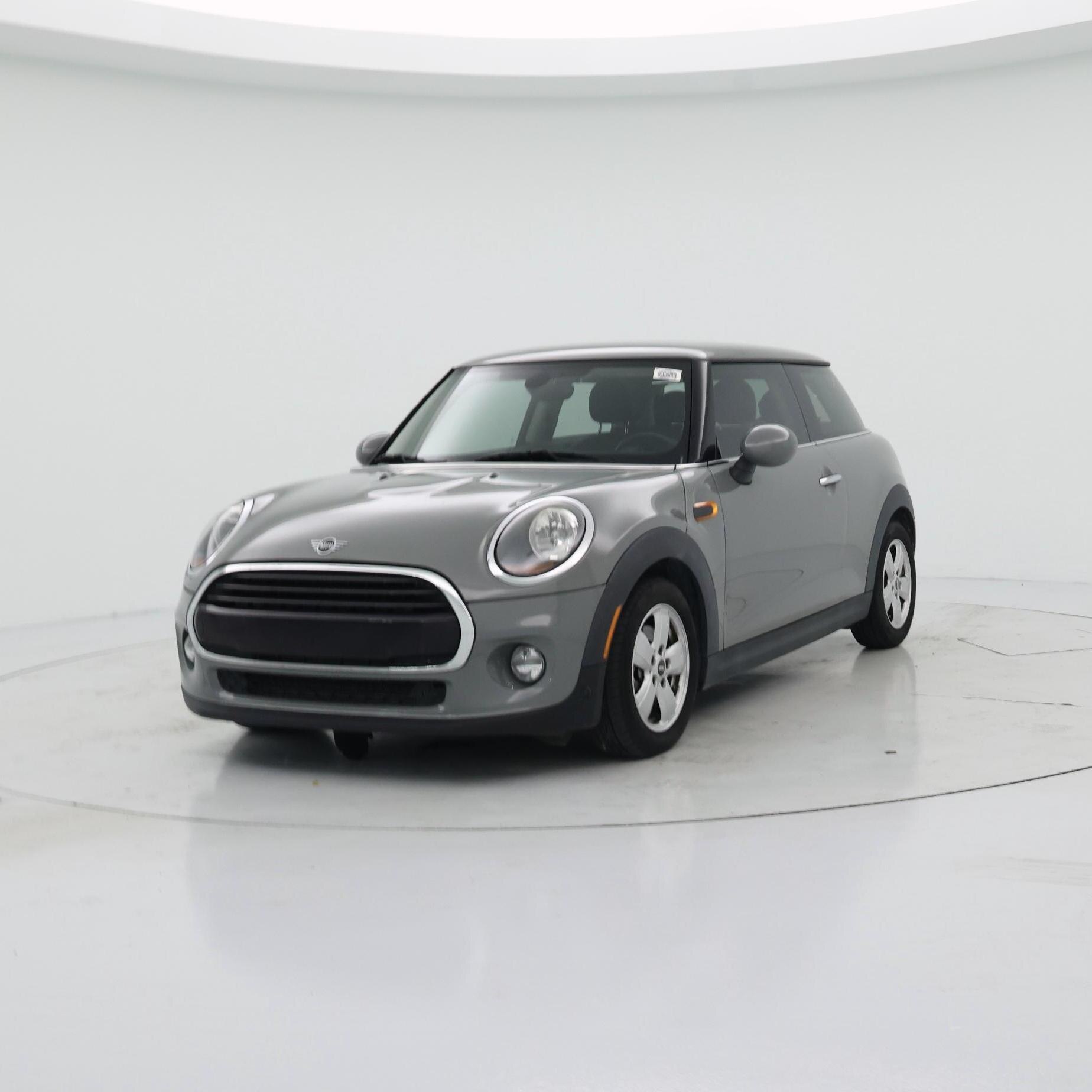 Thumbnail: 2019 MINI Cooper Hardtop - 4