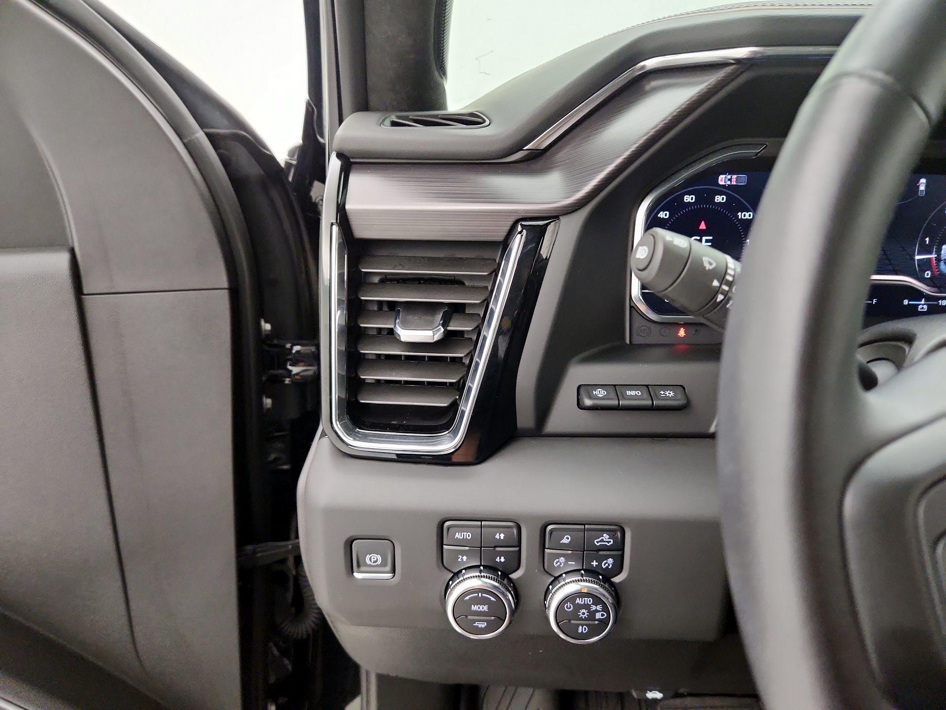 Thumbnail: 2025 GMC Sierra 2500 - 13