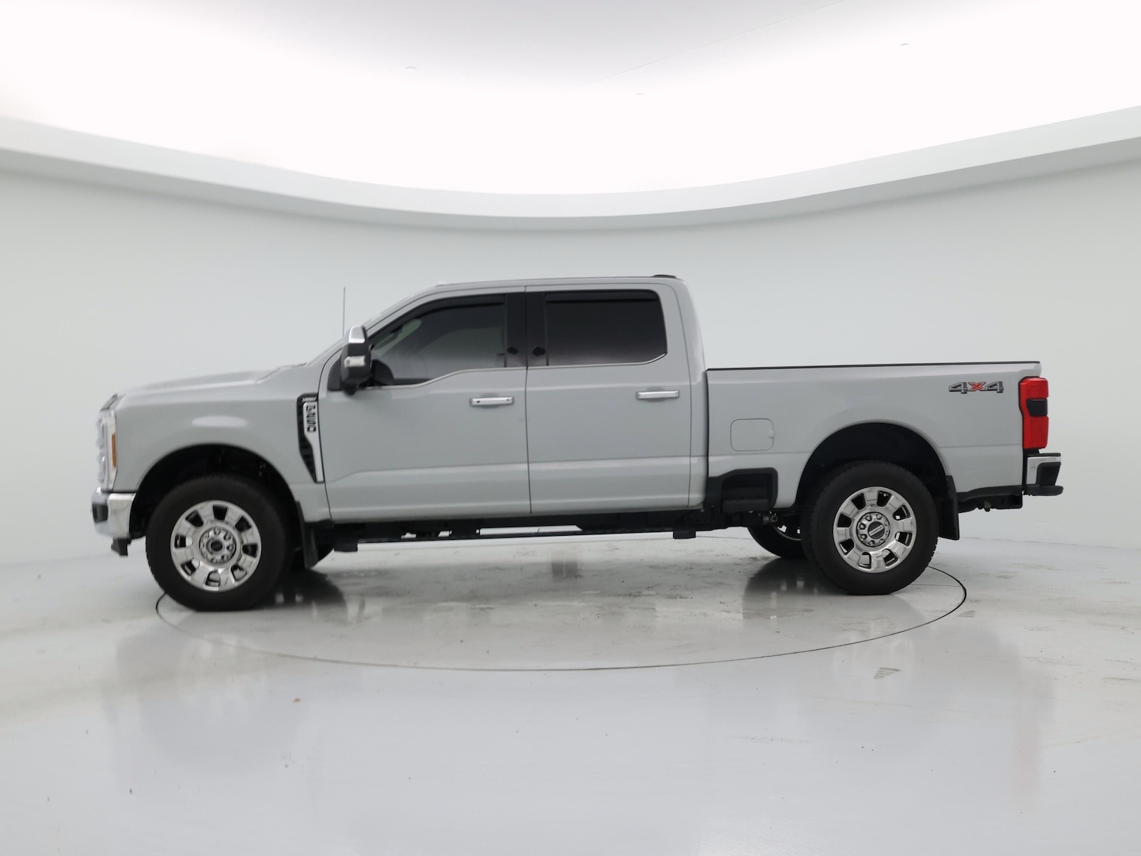 2025 Ford F-250 Super Duty Lariat - Photo 4