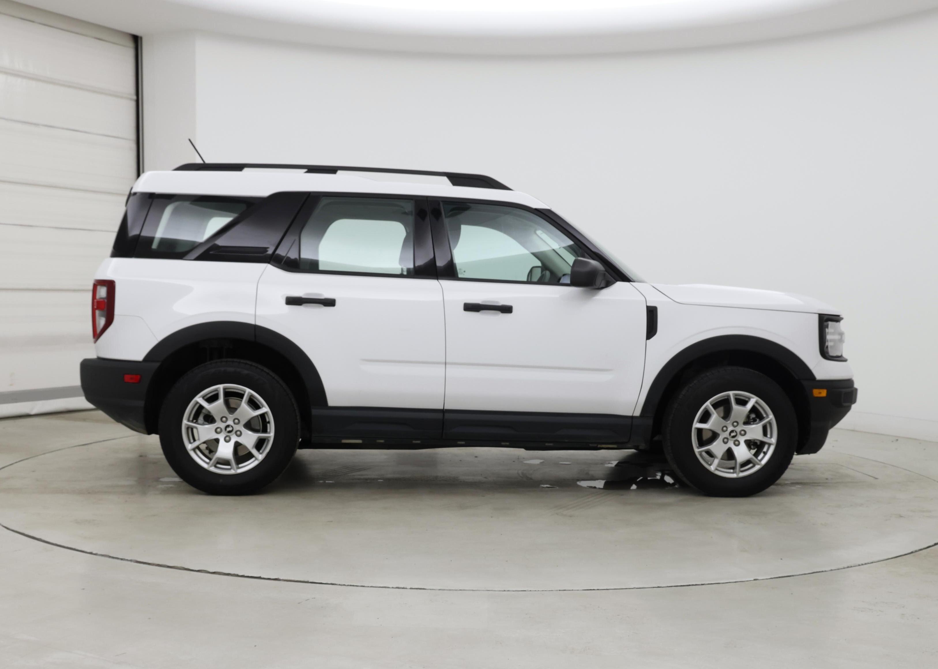 Thumbnail: 2023 Ford Bronco Sport - 7
