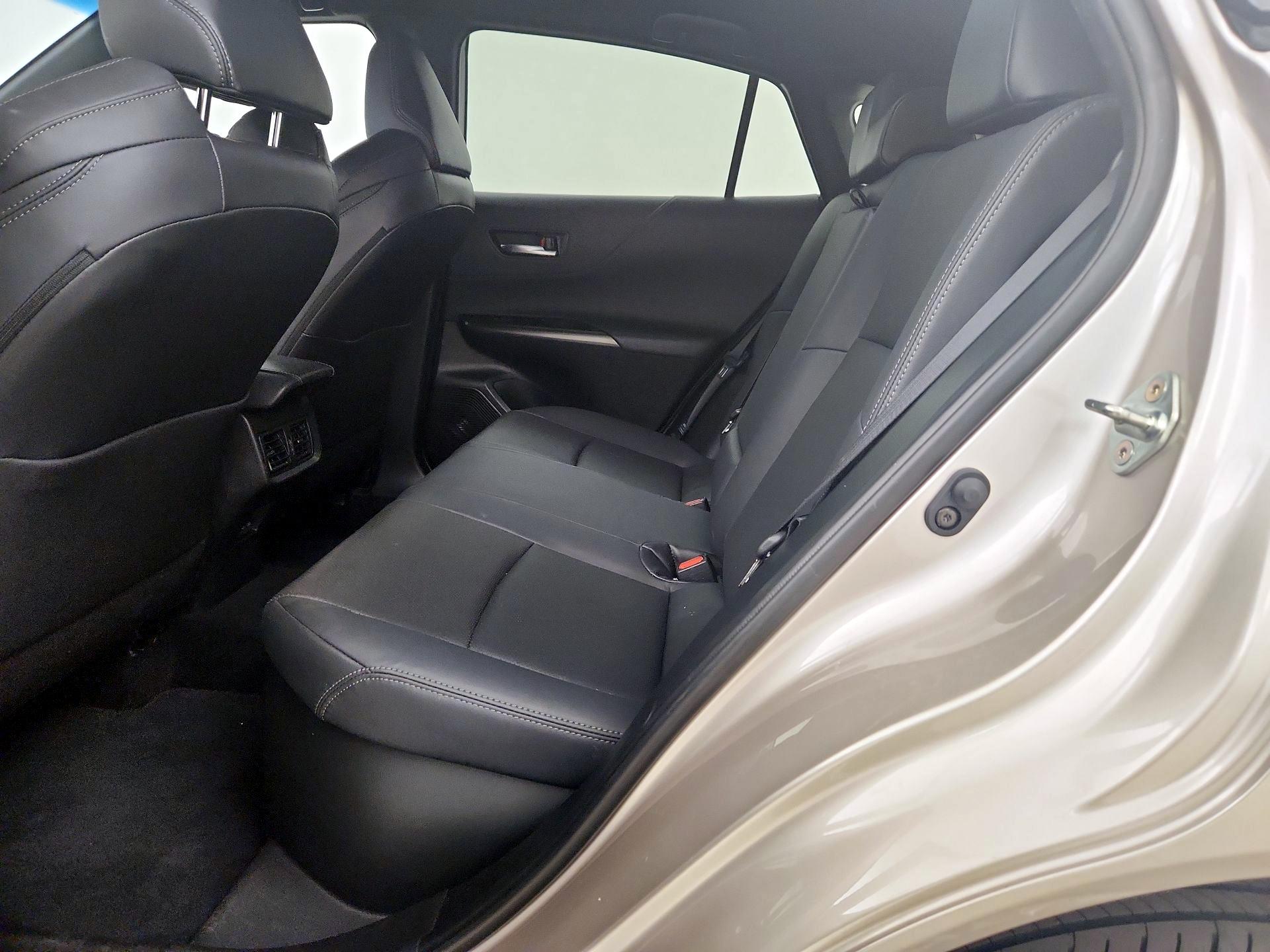 Thumbnail: 2024 Toyota Venza - 19