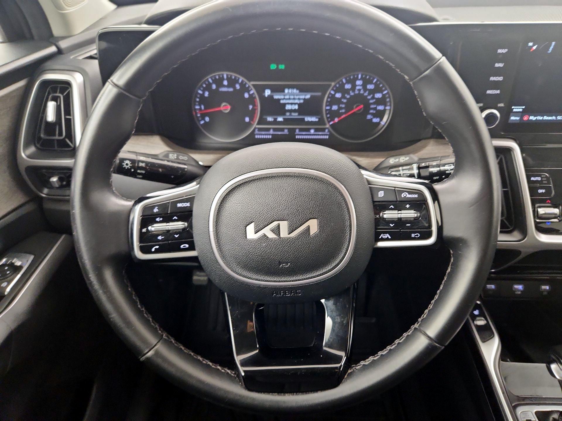 Thumbnail: 2022 Kia Sorento - 10