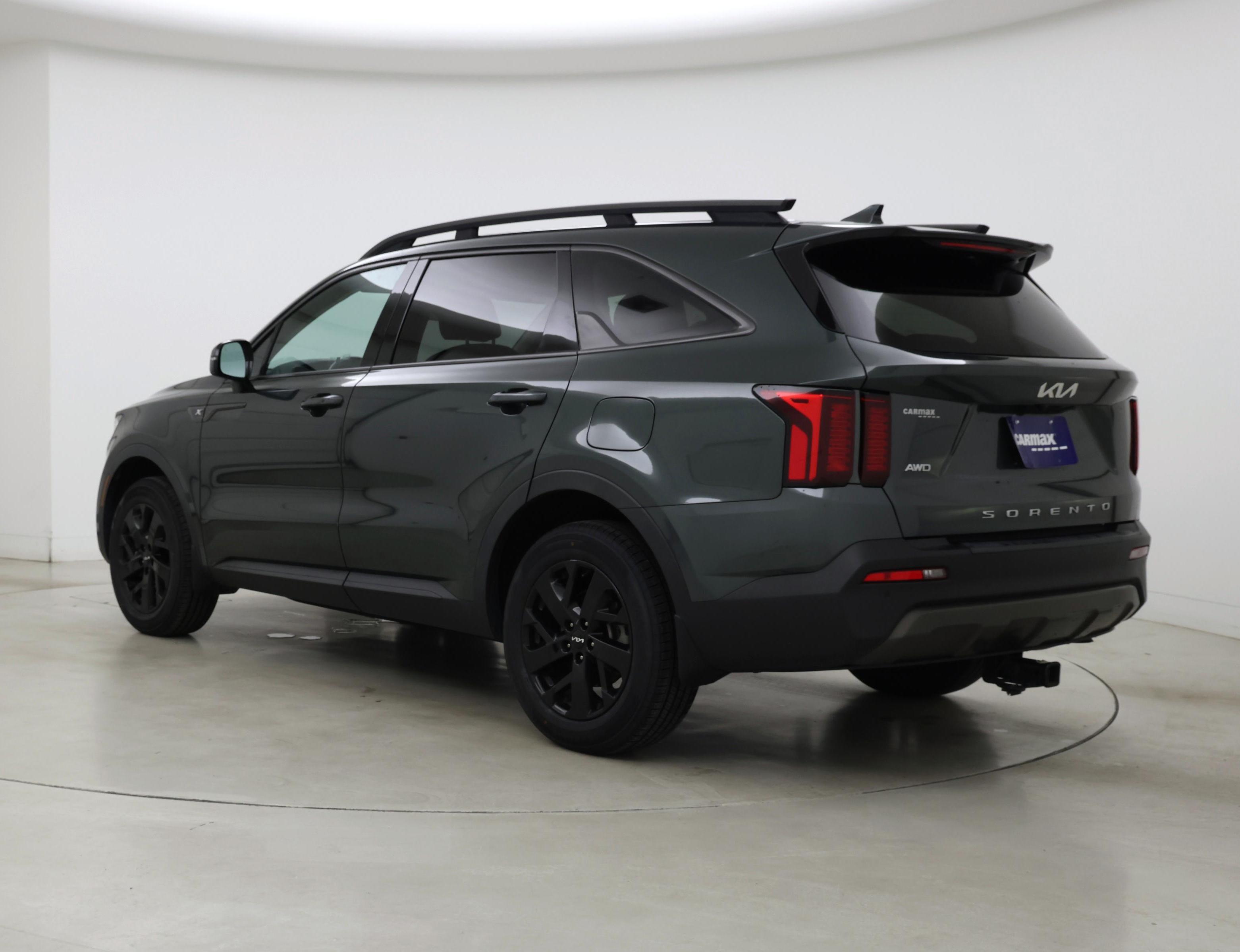 Thumbnail: 2022 Kia Sorento - 2