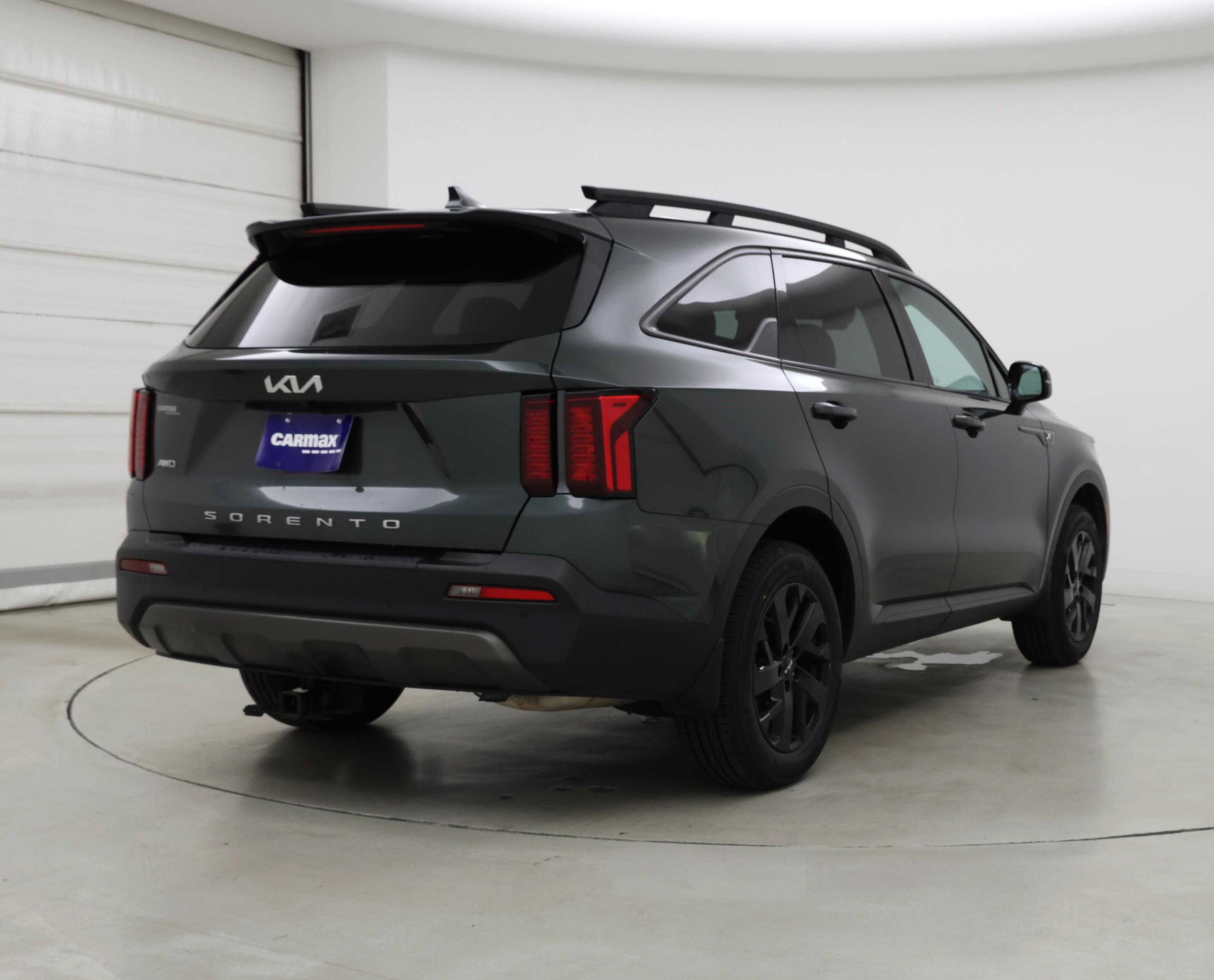 Thumbnail: 2022 Kia Sorento - 8