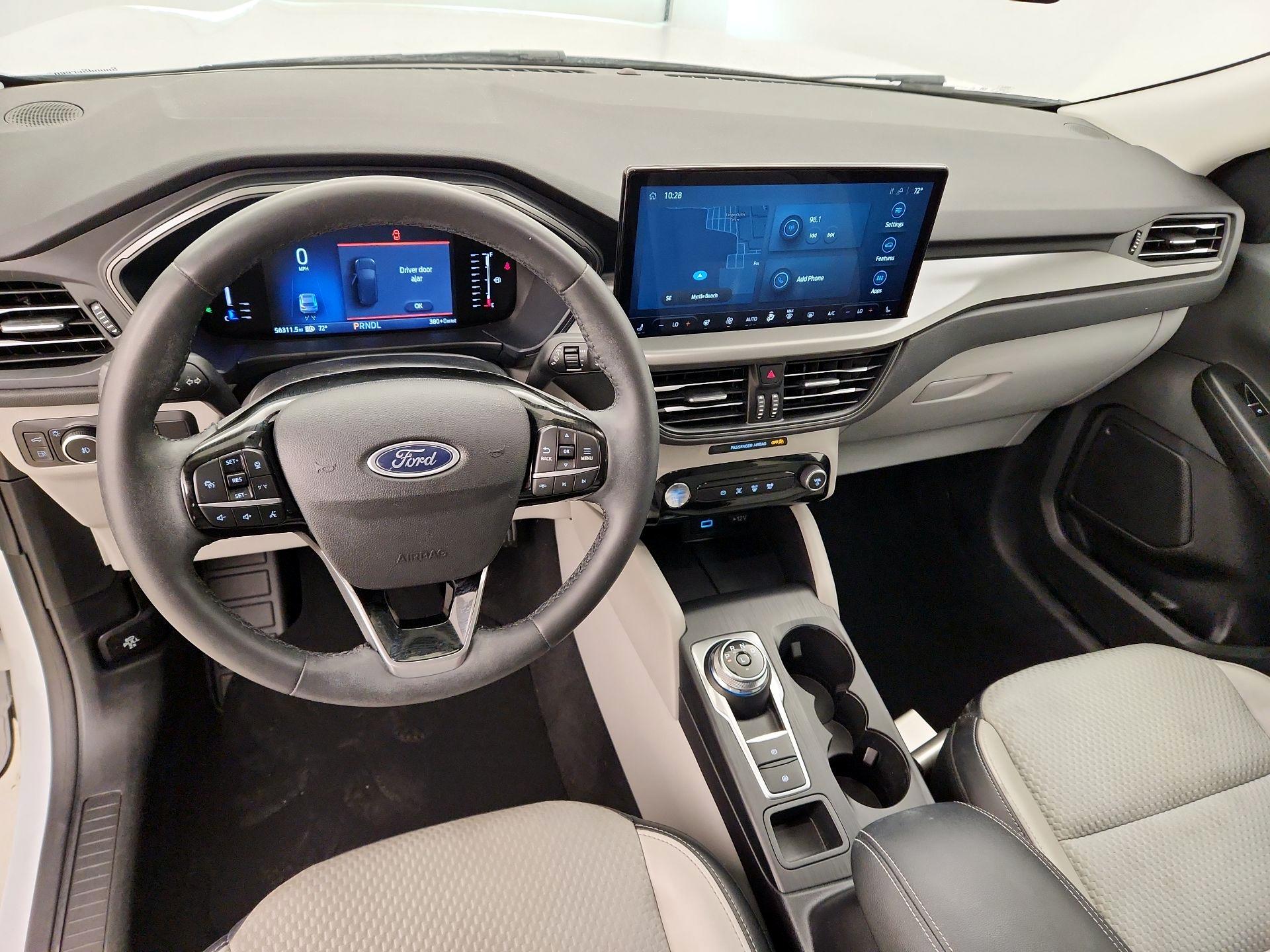 Thumbnail: 2023 Ford Escape - 9