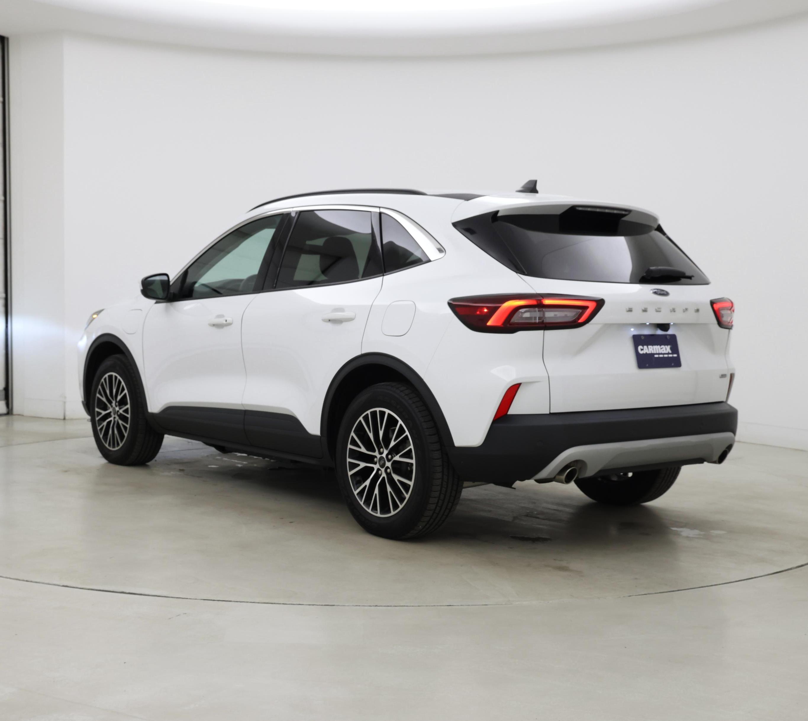 Thumbnail: 2023 Ford Escape - 2