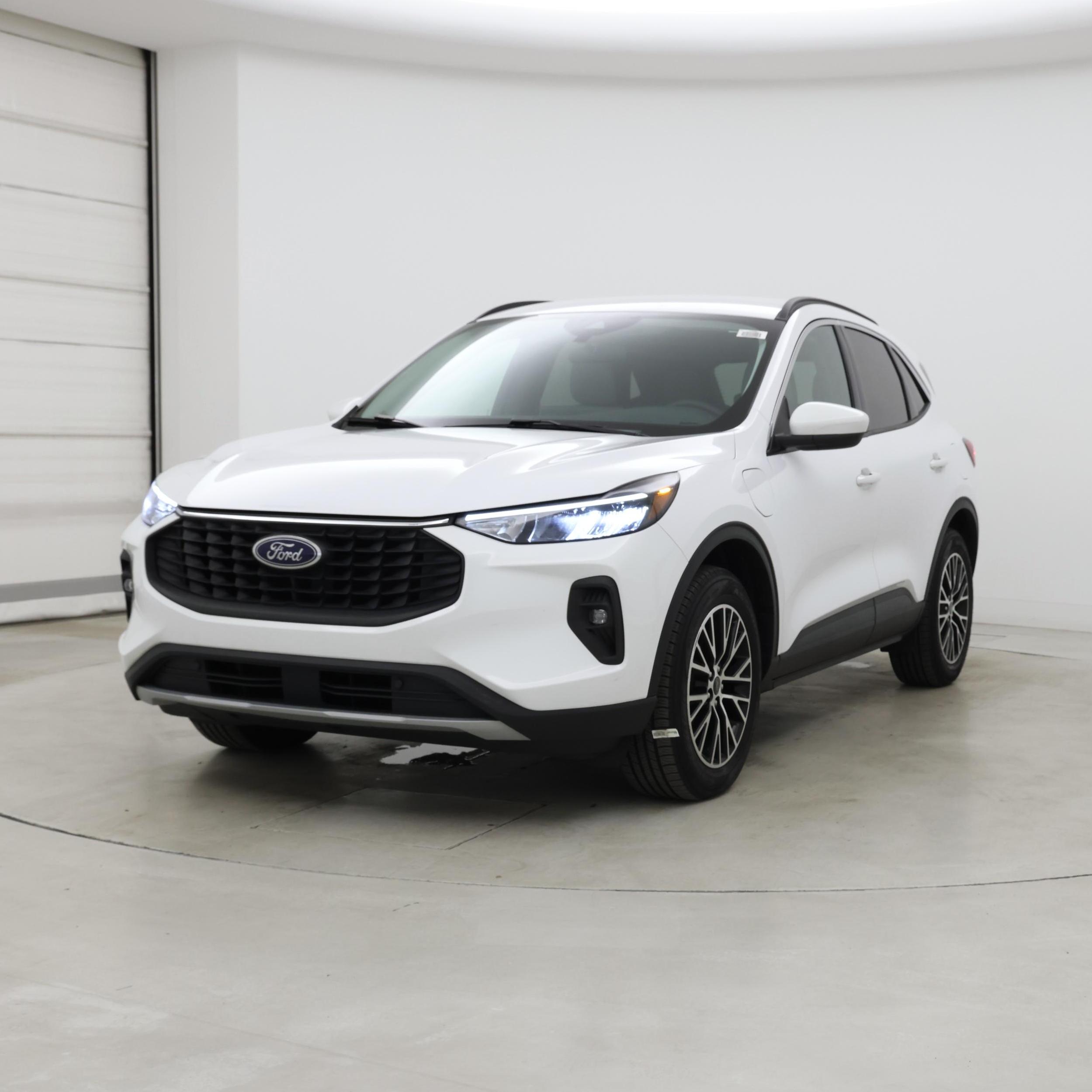 Thumbnail: 2023 Ford Escape - 4