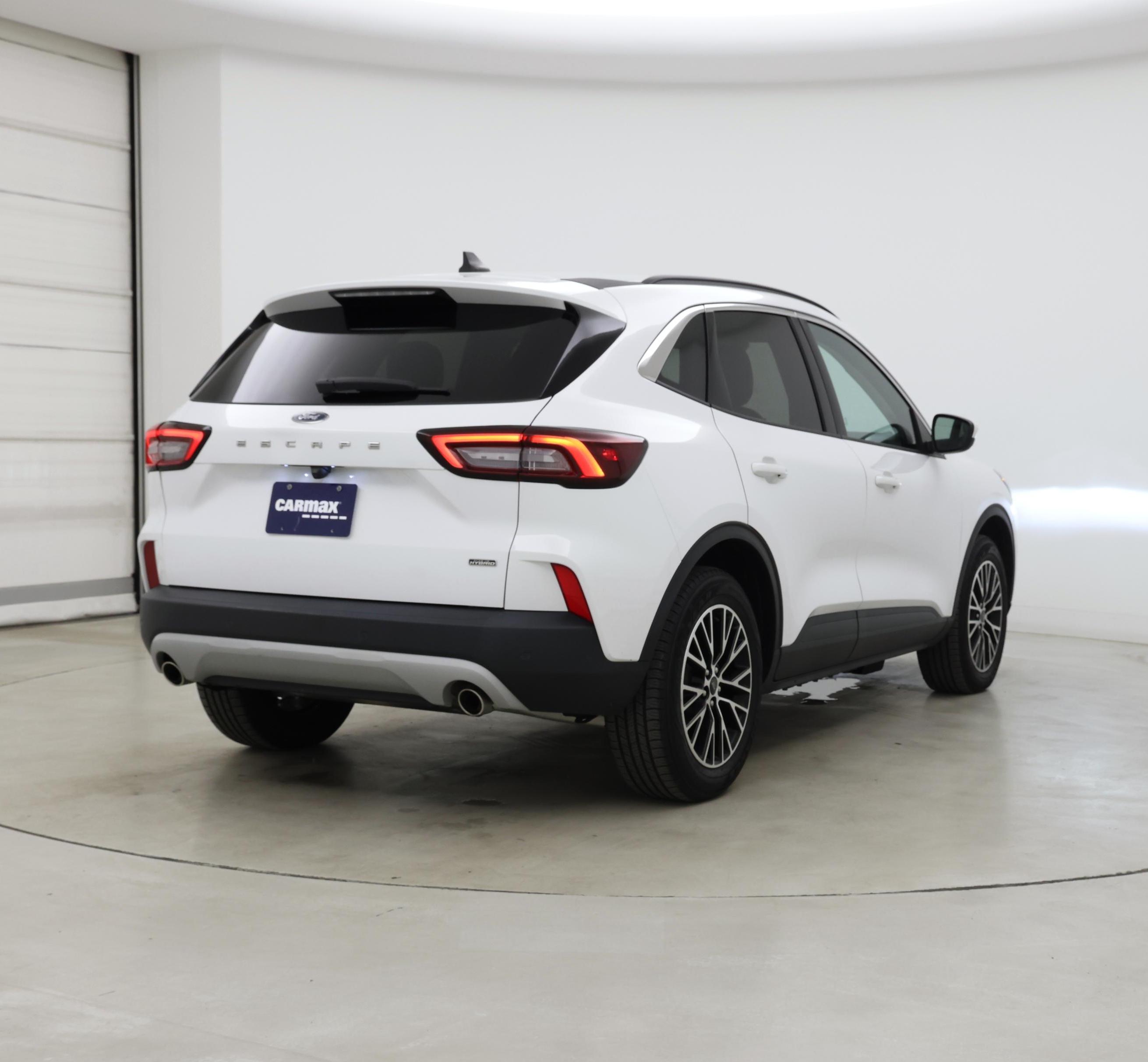 Thumbnail: 2023 Ford Escape - 8