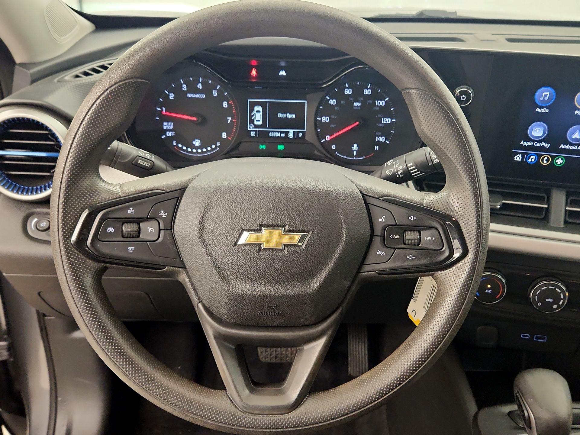 Thumbnail: 2024 Chevrolet Trax - 10