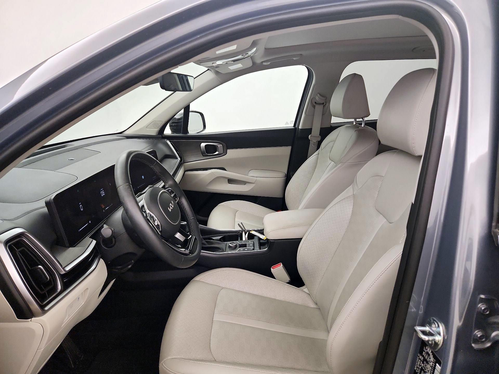 Thumbnail: 2025 Kia Sorento - 11