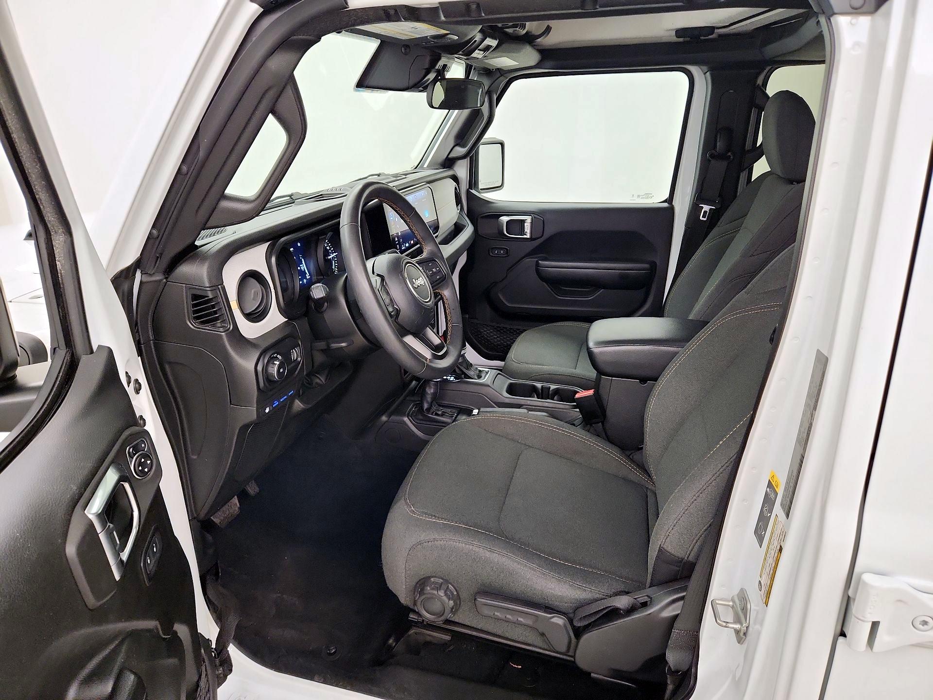 Thumbnail: 2024 Jeep Wrangler - 11