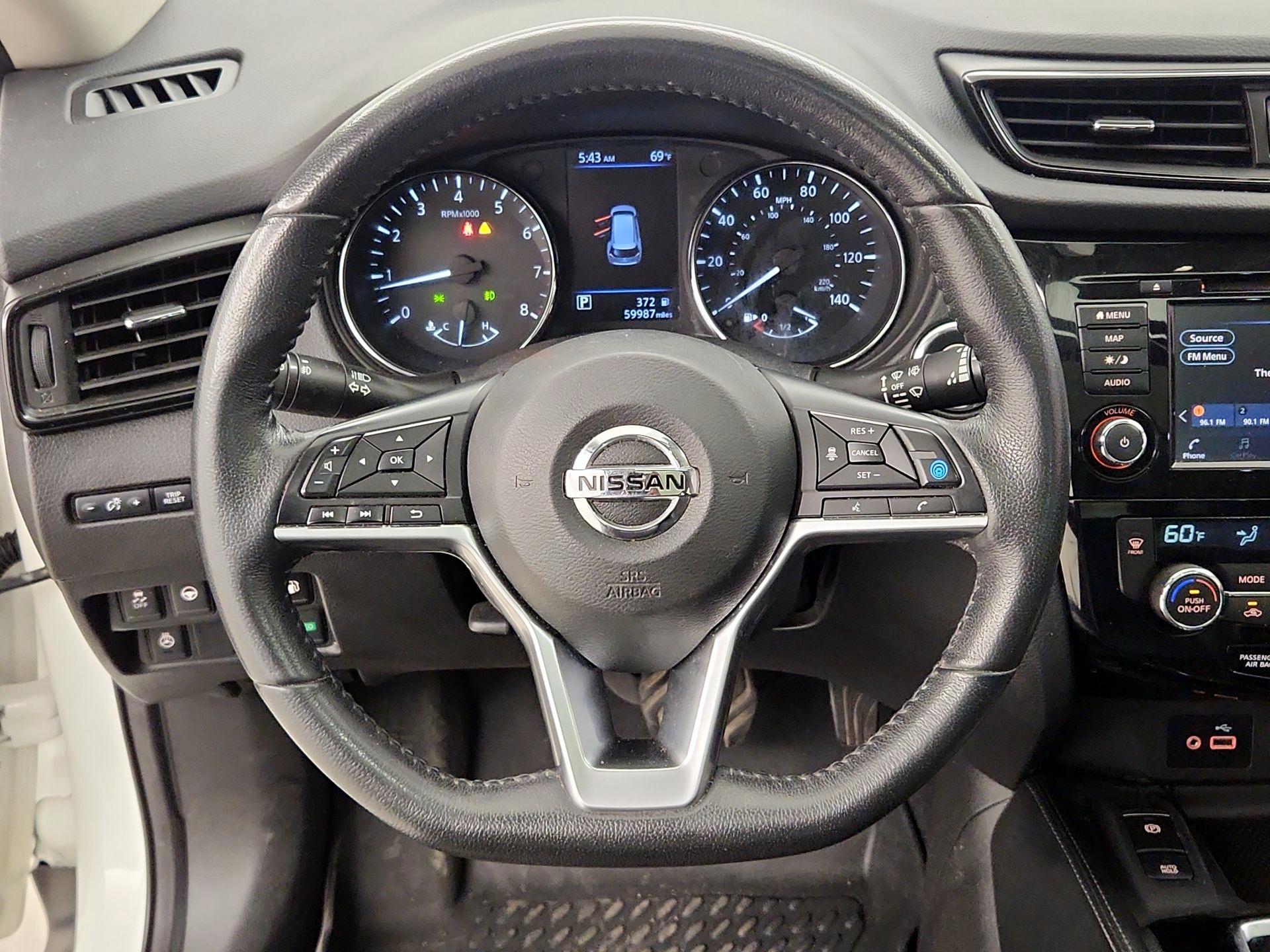 Thumbnail: 2020 Nissan Rogue - 10