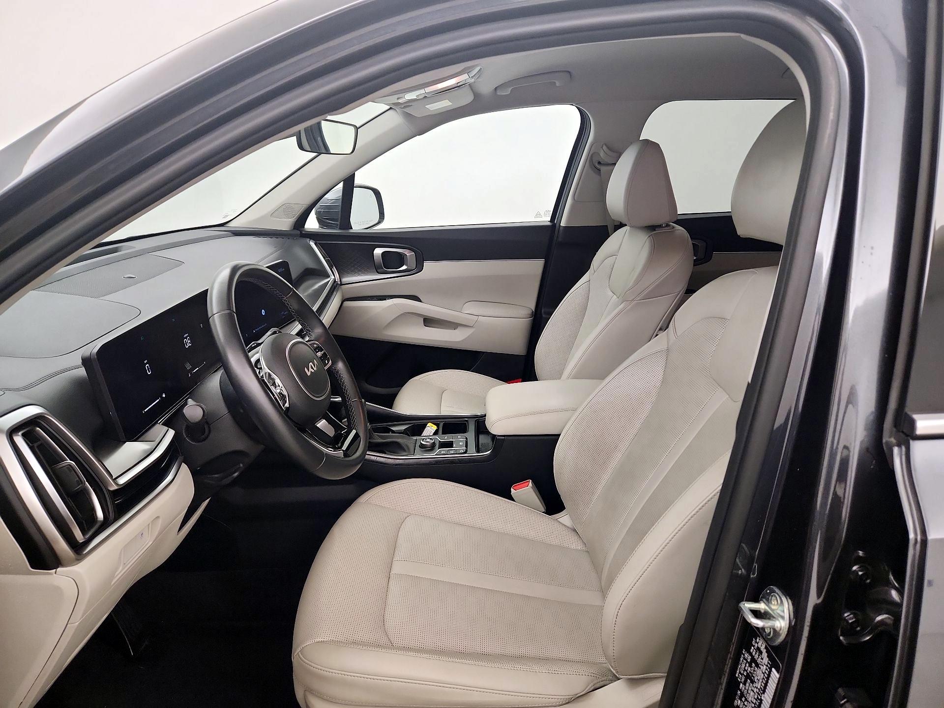 Thumbnail: 2024 Kia Sorento - 11