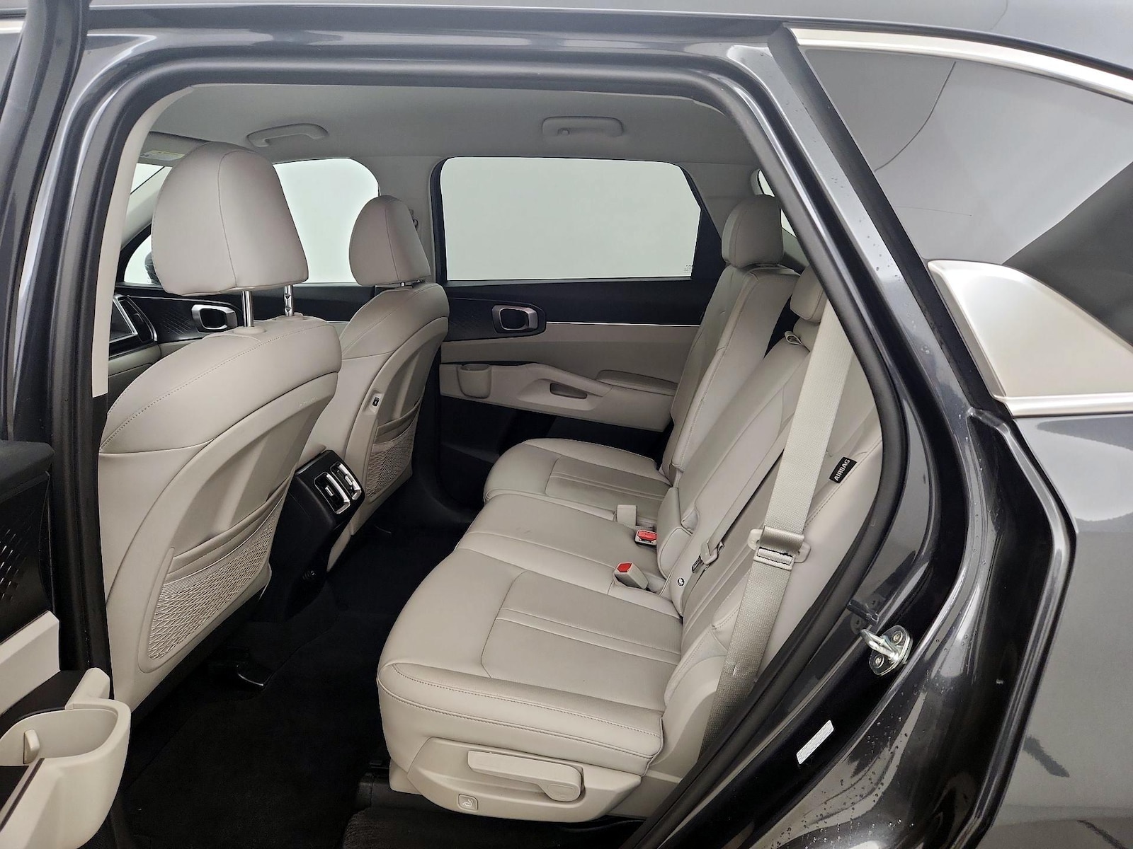 2024 Kia Sorento S - Photo 21