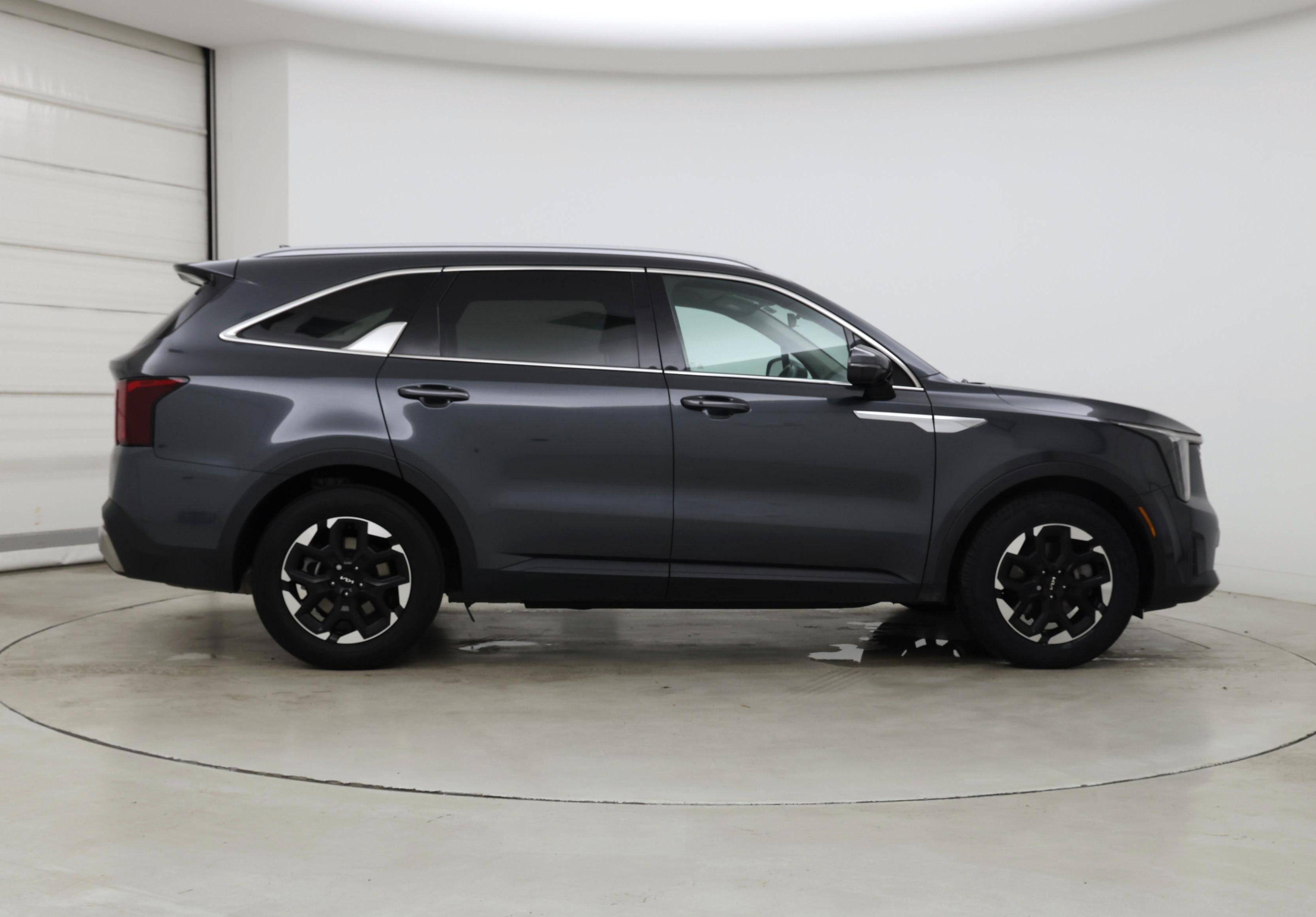 Thumbnail: 2024 Kia Sorento - 7