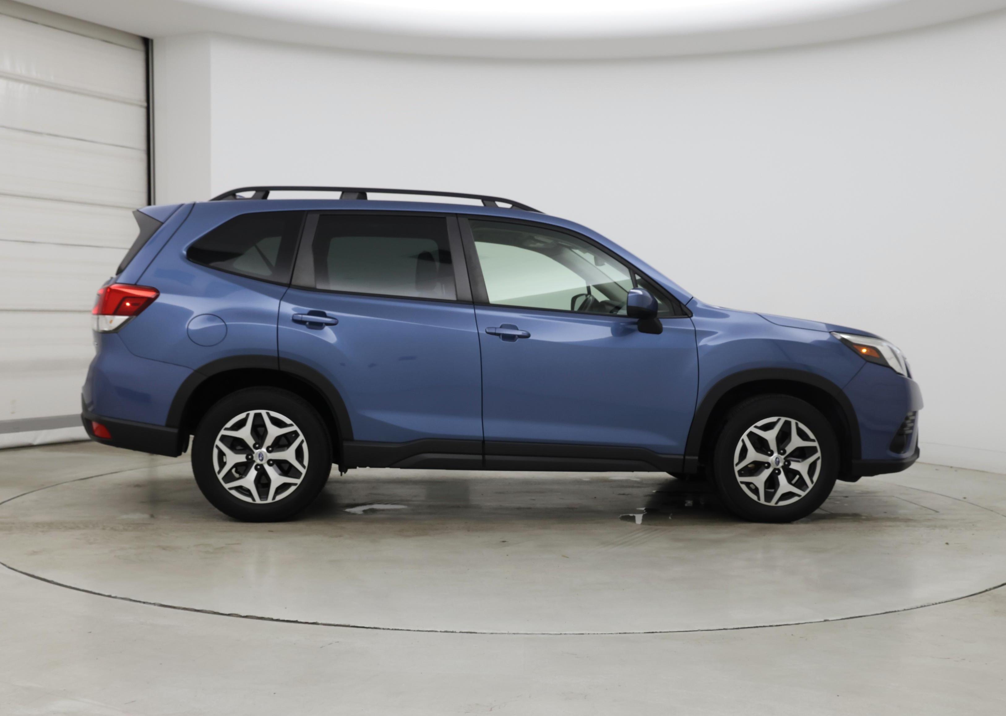 Thumbnail: 2022 Subaru Forester - 7
