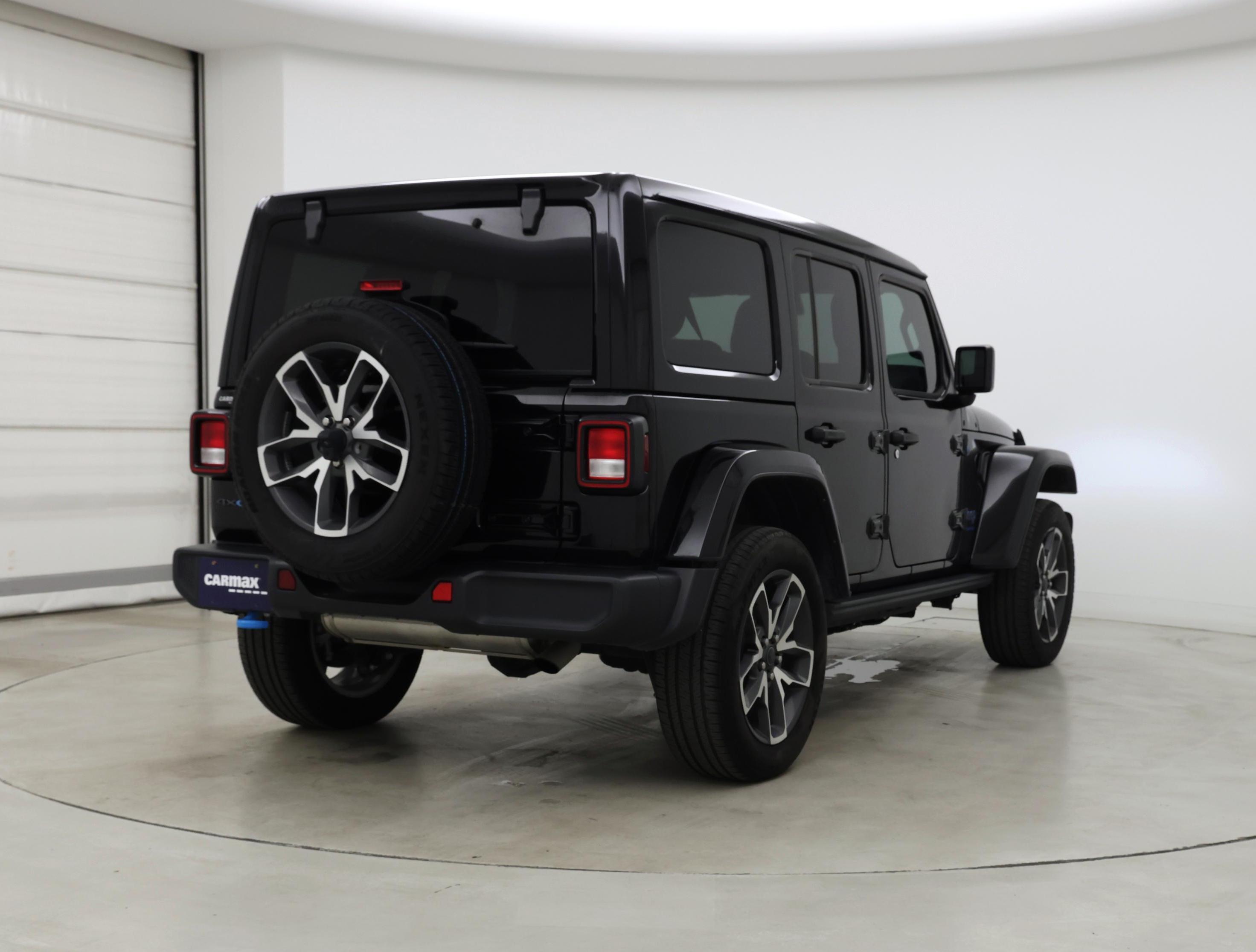Thumbnail: 2024 Jeep Wrangler - 8