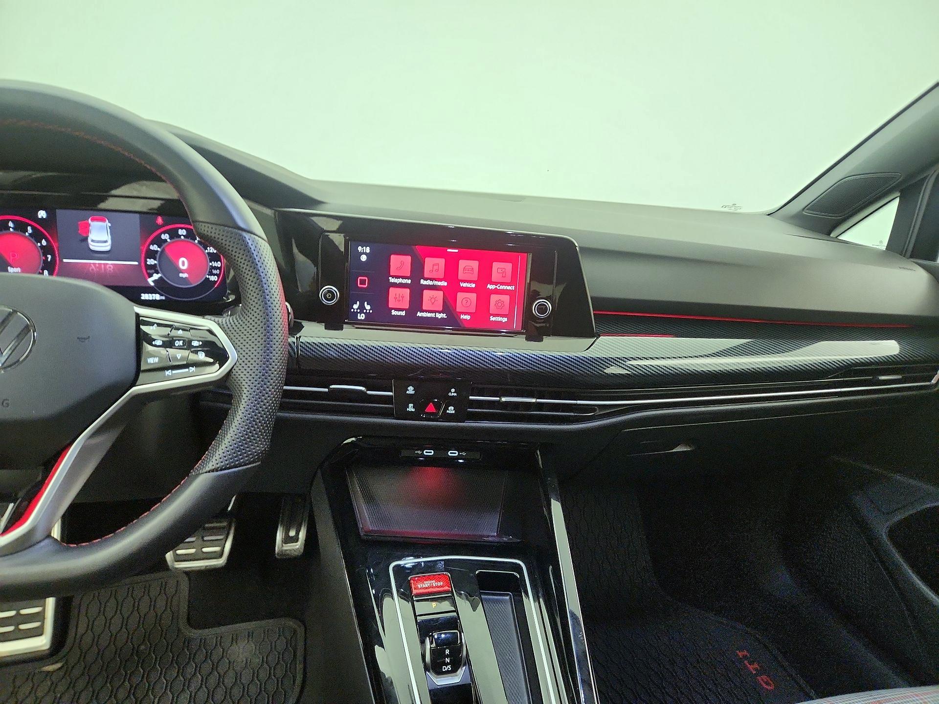 Thumbnail: 2024 Volkswagen Golf - 9