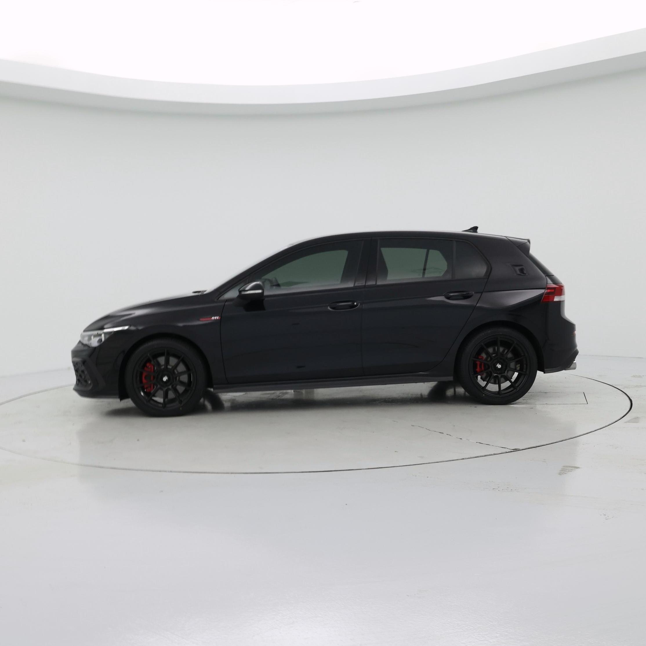 Thumbnail: 2024 Volkswagen Golf - 3
