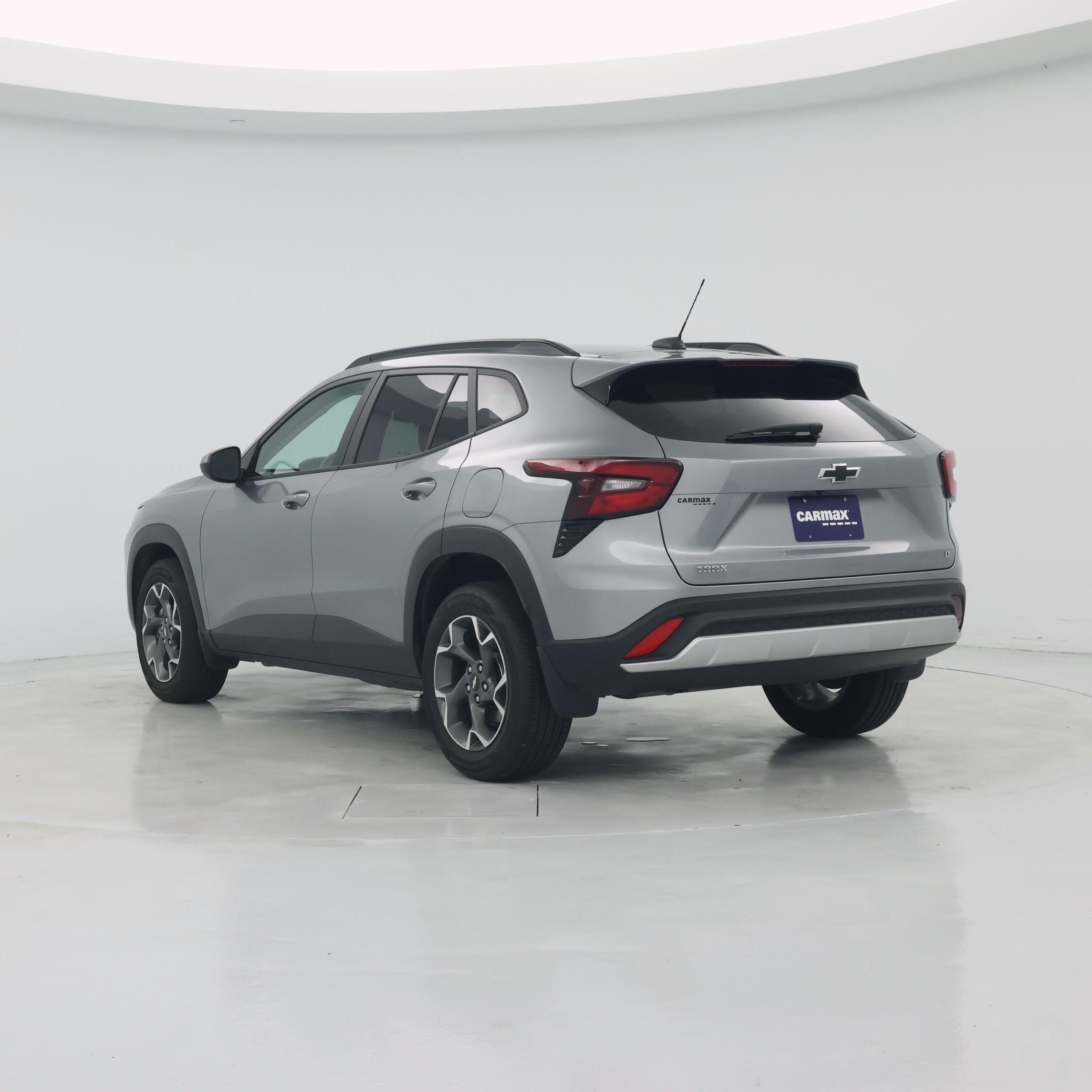 Thumbnail: 2024 Chevrolet Trax - 2