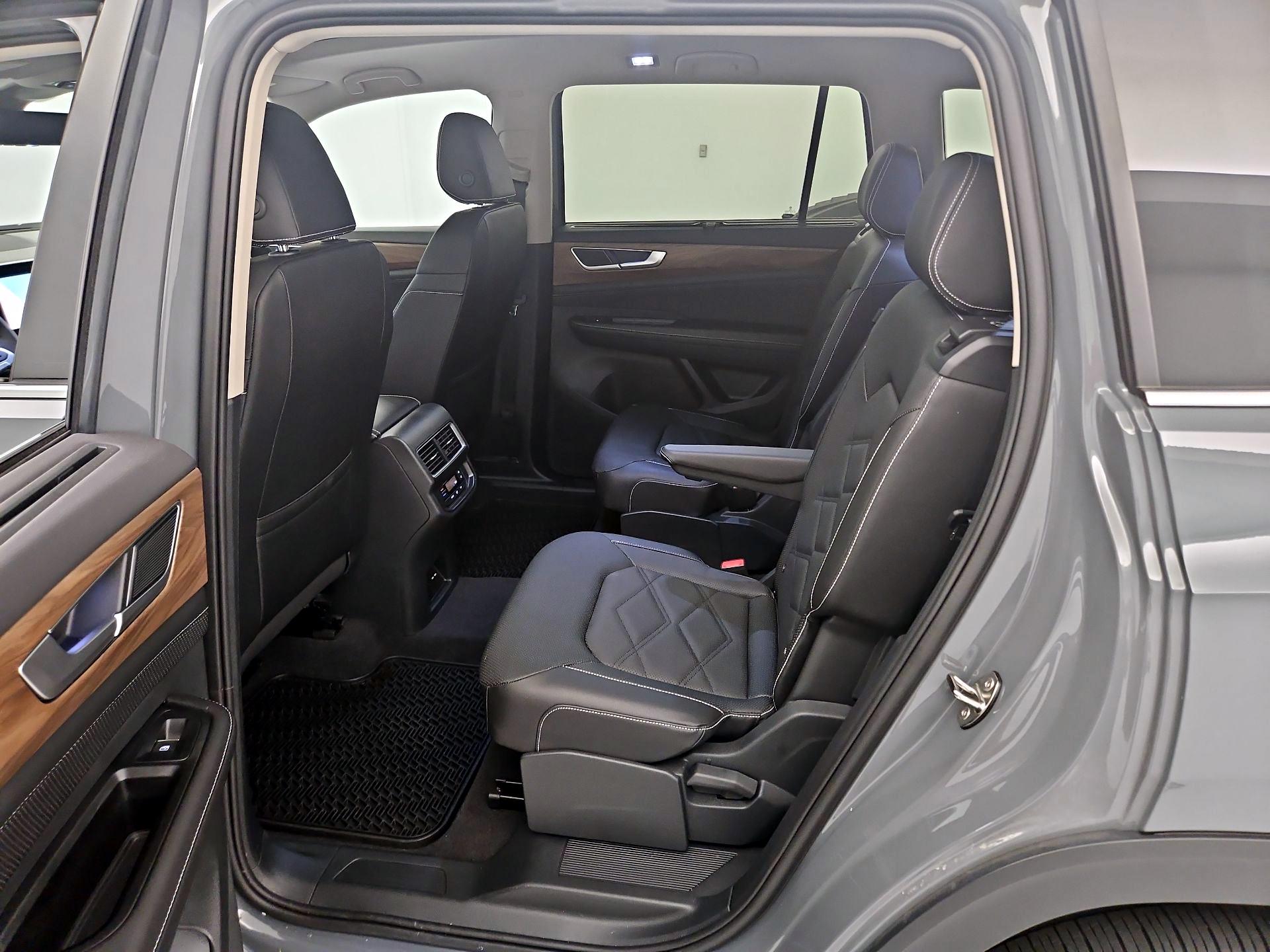 Thumbnail: 2025 Volkswagen Atlas - 20