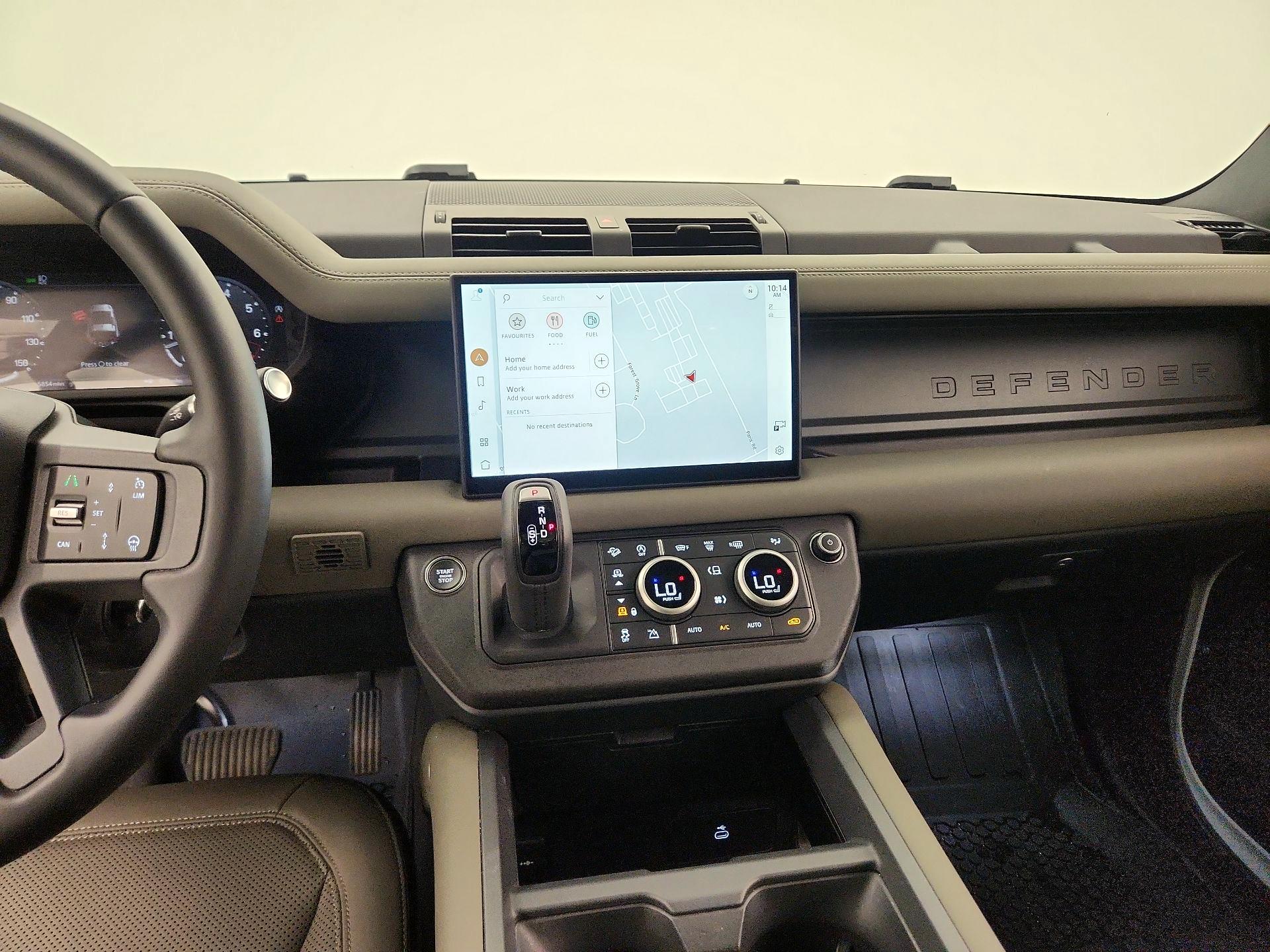 Thumbnail: 2025 Land Rover Defender - 9