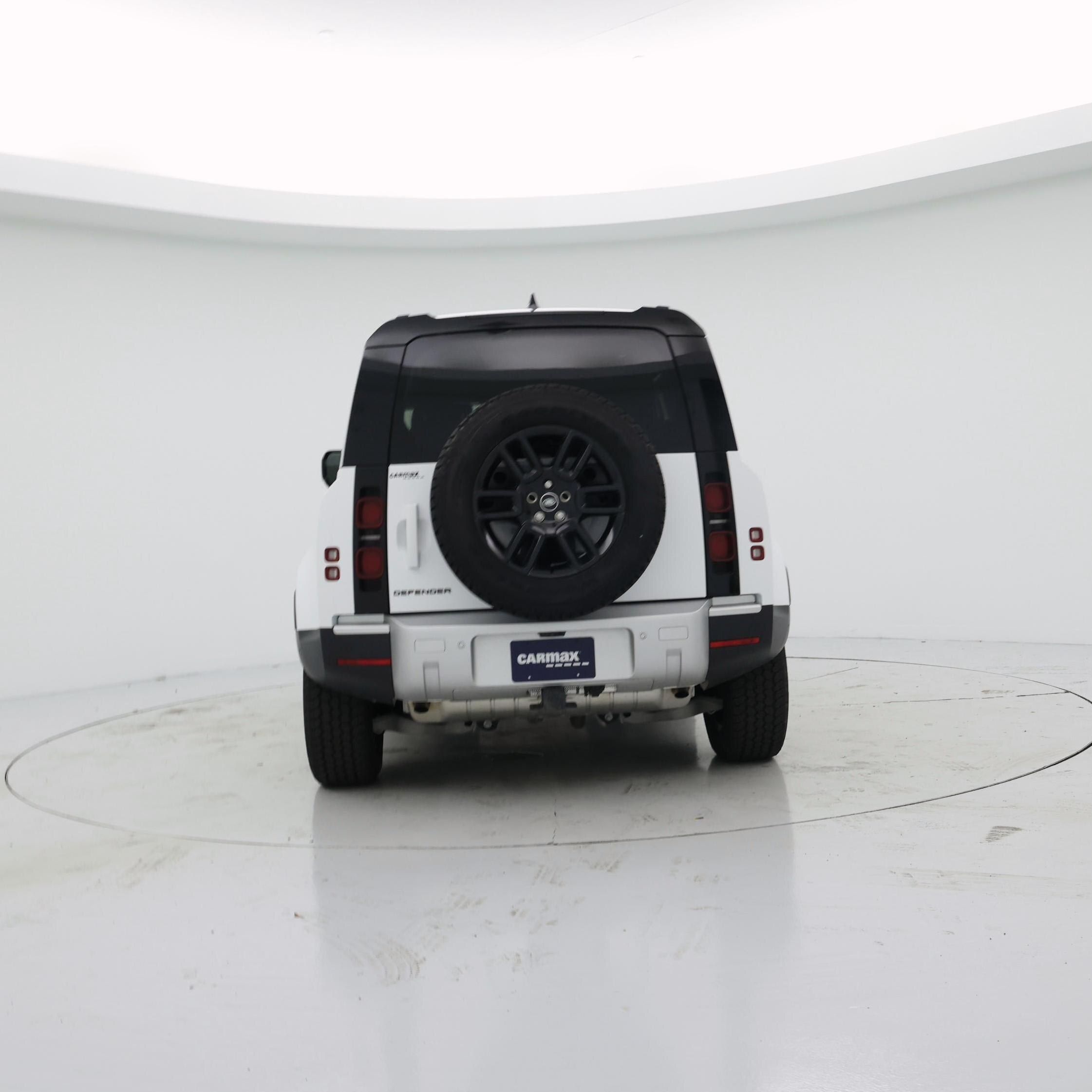 Thumbnail: 2025 Land Rover Defender - 6