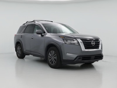 2023 Nissan Pathfinder SV