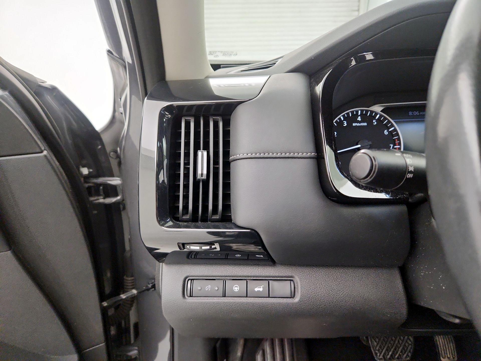 Thumbnail: 2023 Nissan Pathfinder - 13