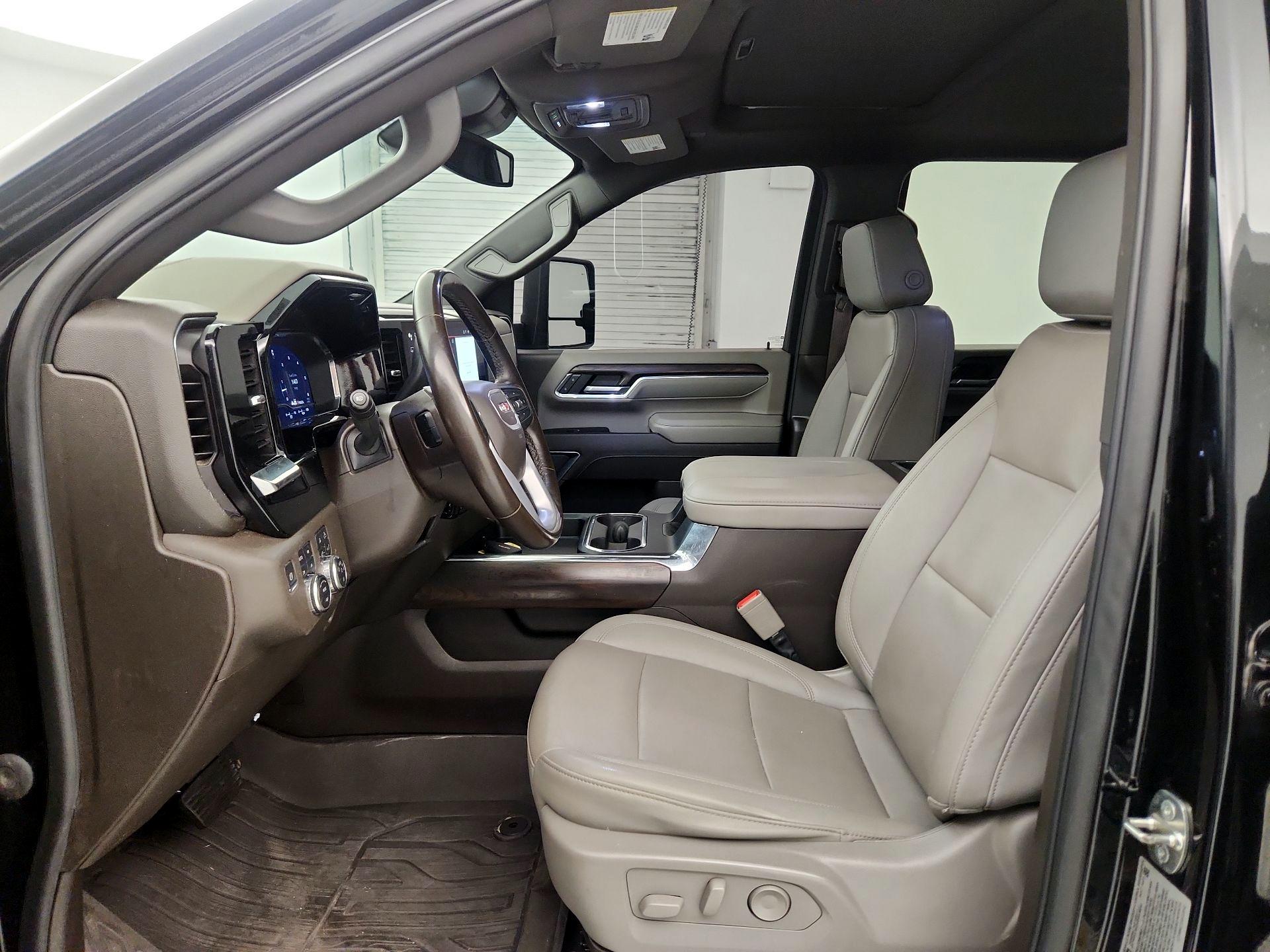 Thumbnail: 2024 GMC Sierra 2500 - 9