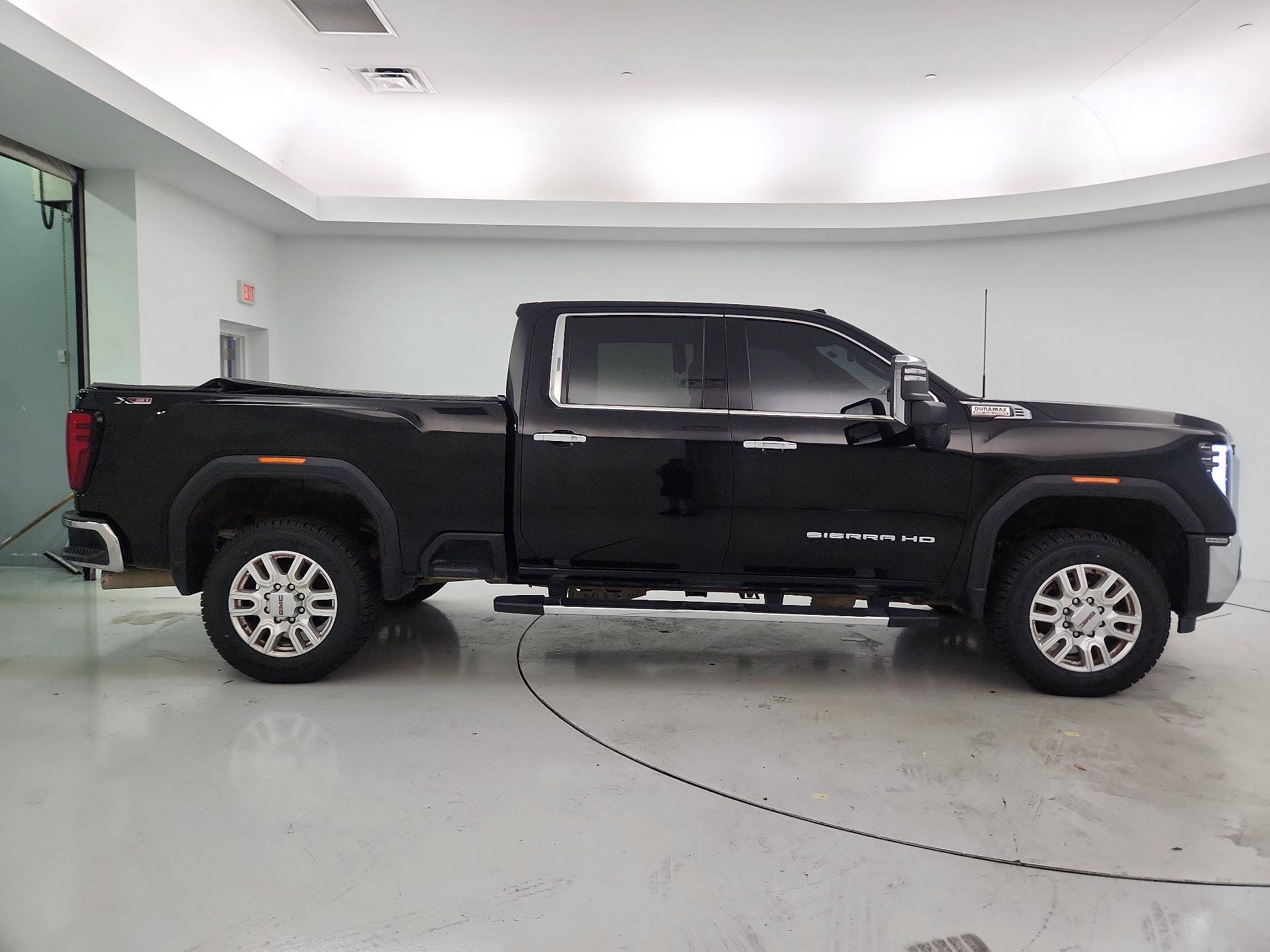 Thumbnail: 2024 GMC Sierra 2500 - 4
